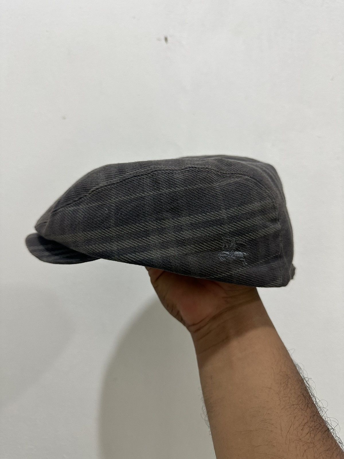 Burberry Burberry Blue Label Flat Hat Size ONE SIZE - 1 Thumbnail
