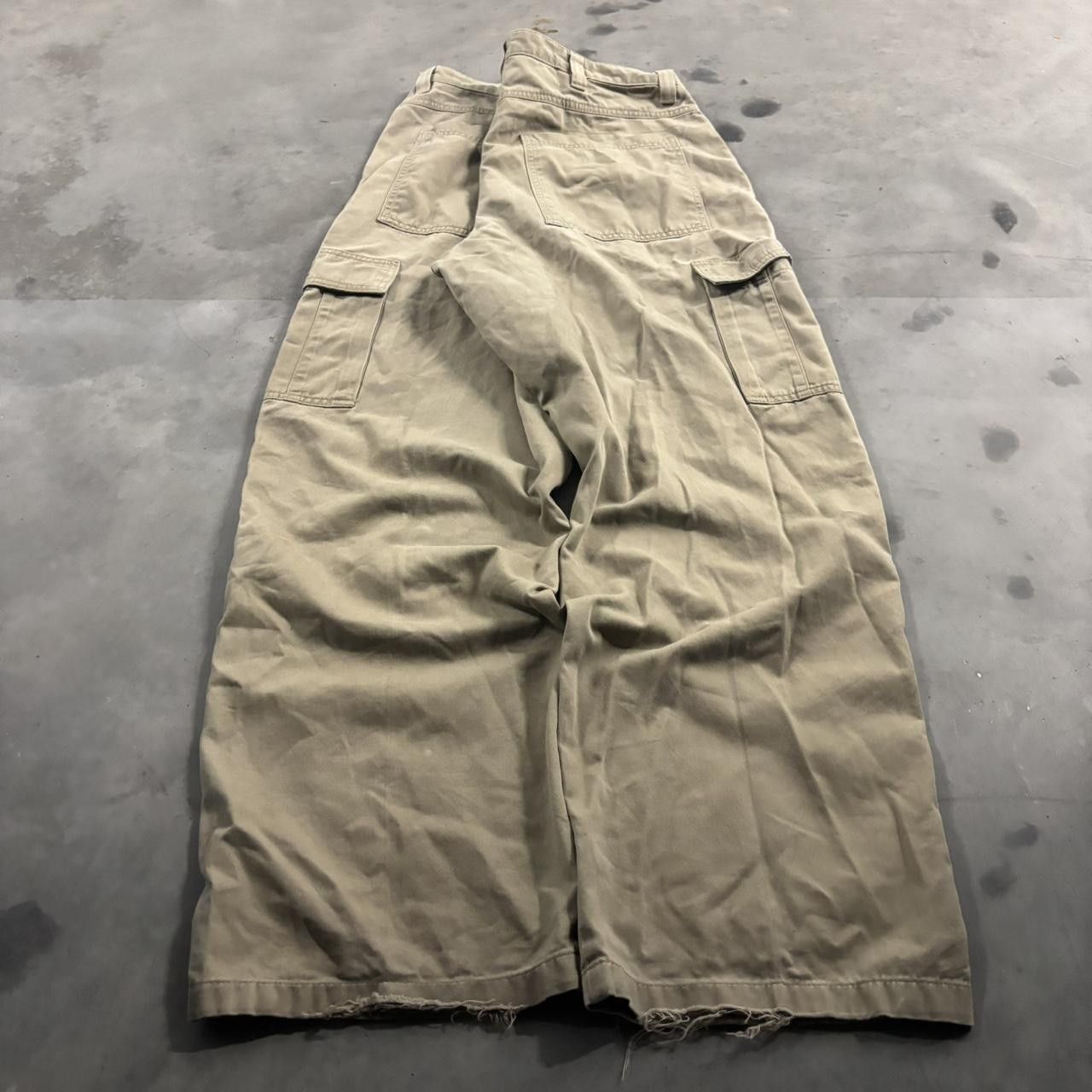 Vintage Crazy Vintage Y2K/2000s Baggy Khaki Tan Streetwear Skater Cargo Pants! 36x32 Size US 36 / EU 52 - 4 Thumbnail