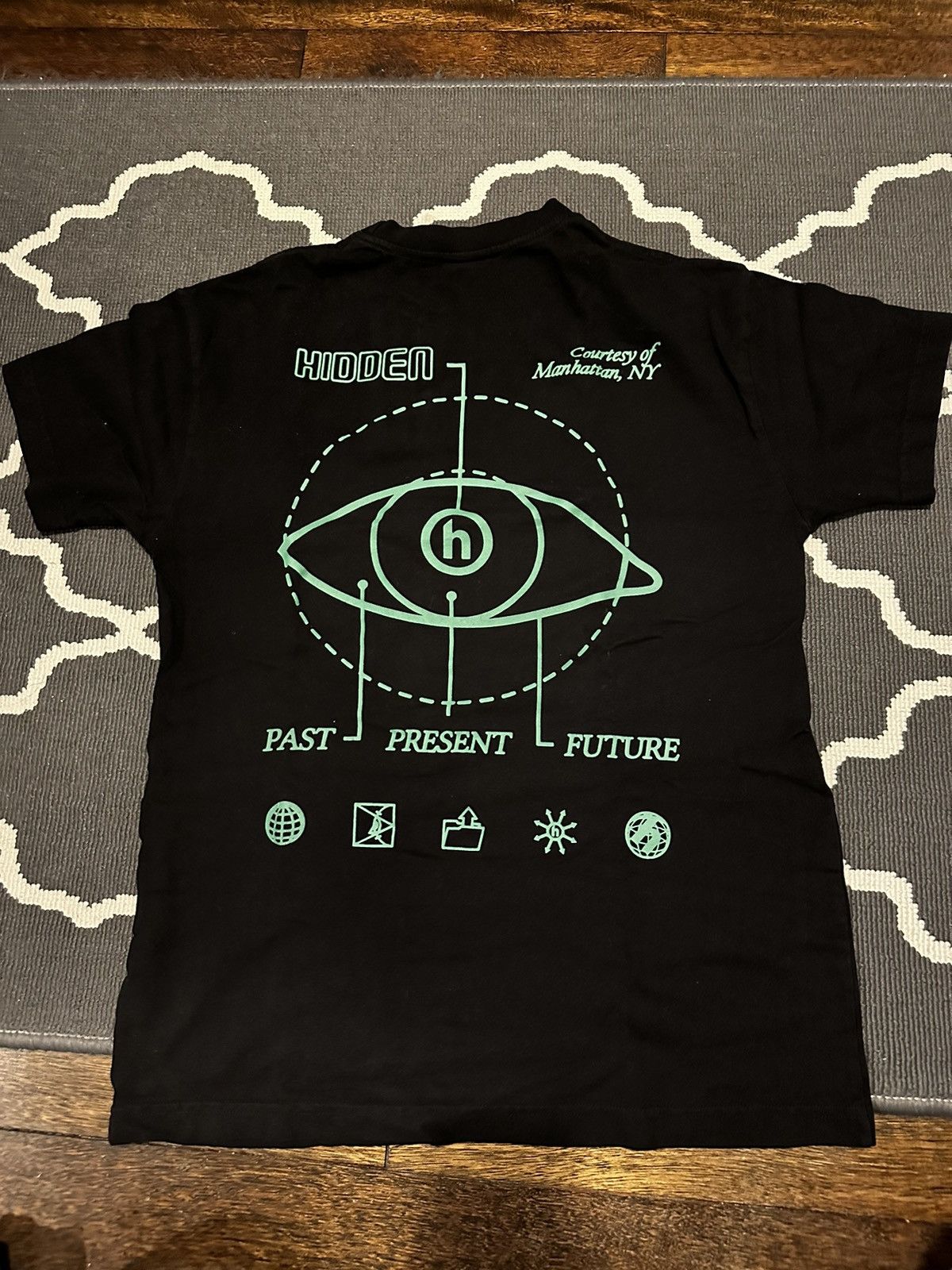 HIDDEN Hidden Tshirt Size US S / EU 44-46 / 1 - 2 Thumbnail