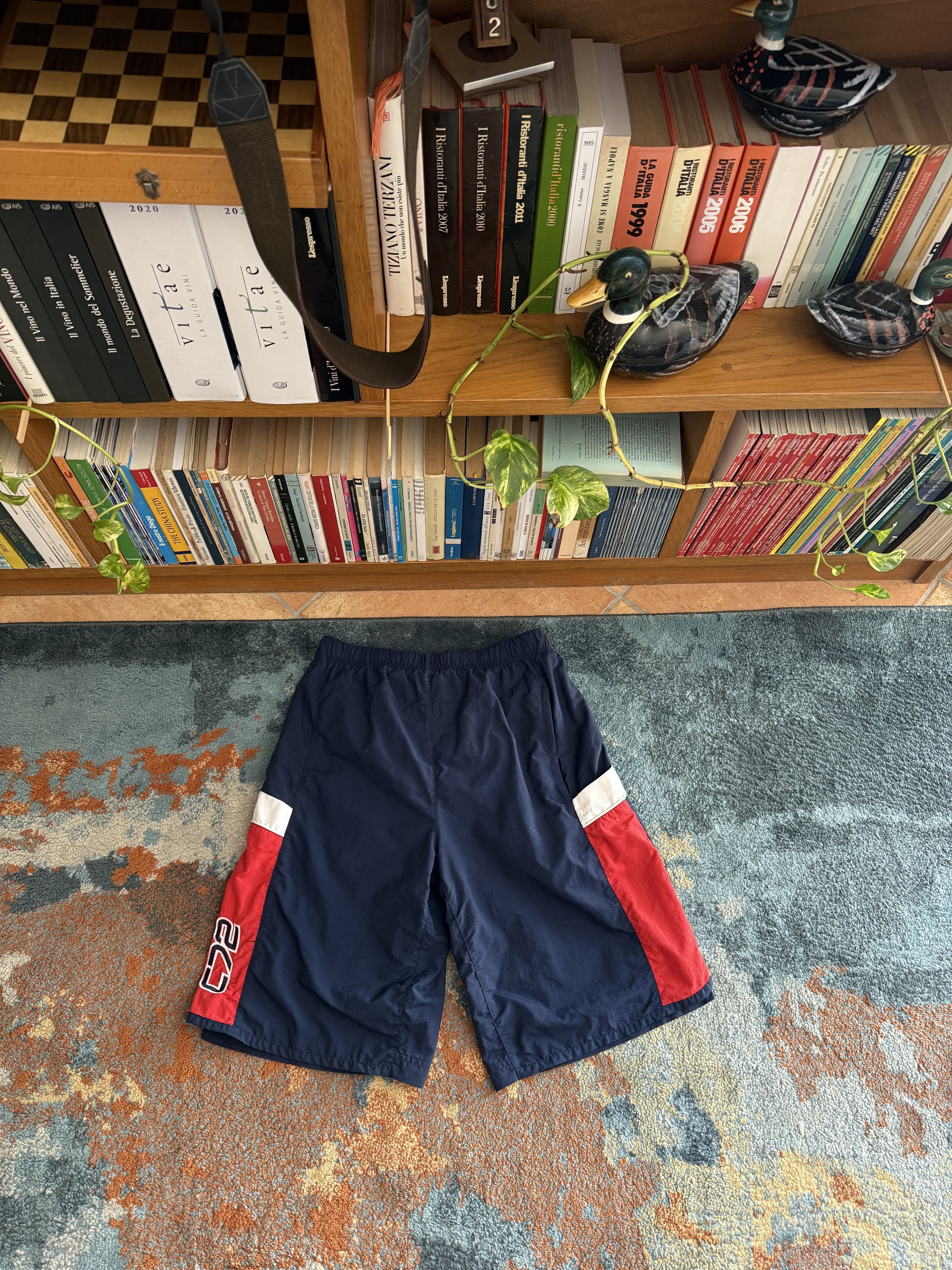 Nike Nike Vintage Nylon Shorts y2k Size US 32 / EU 48 - 4 Thumbnail