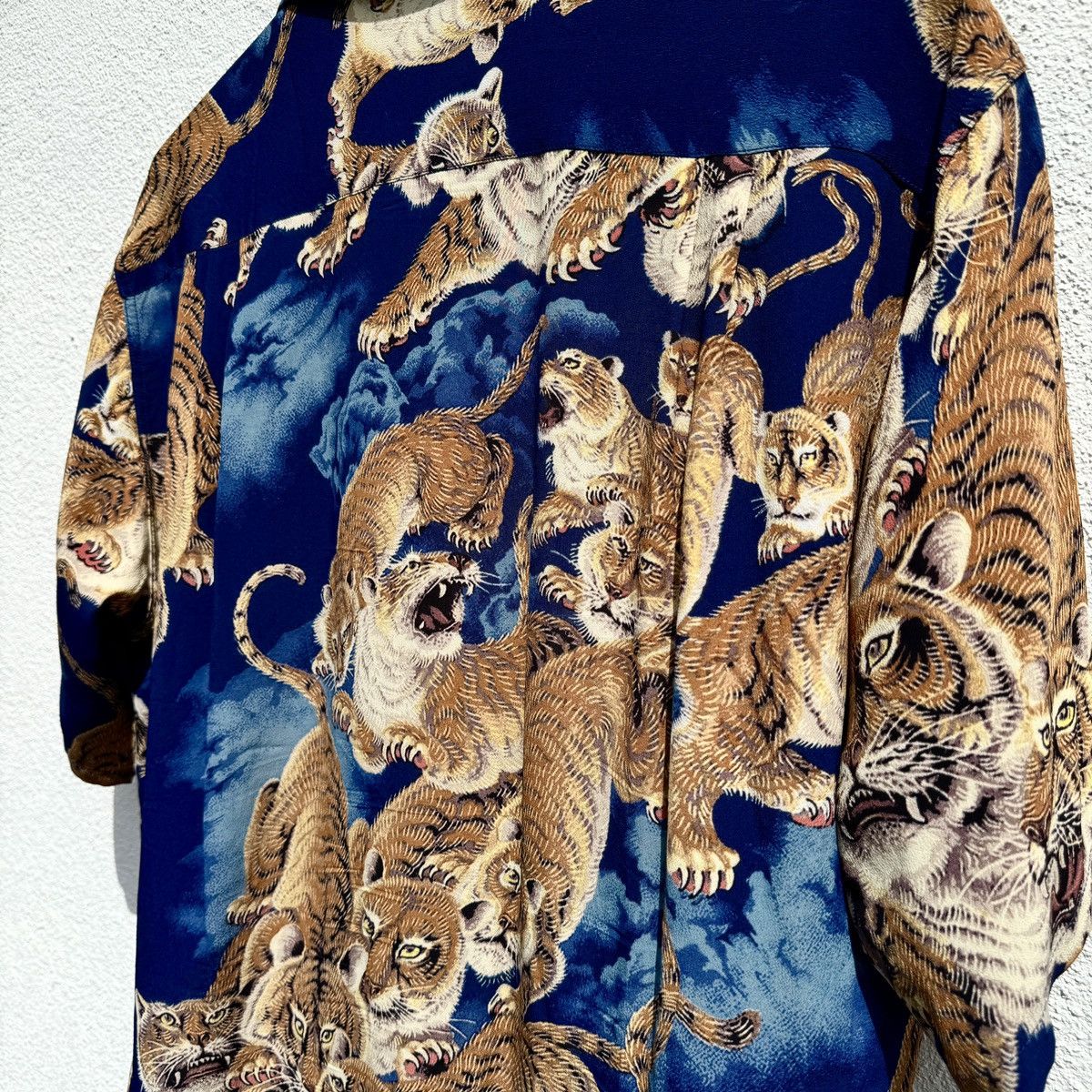 Other RARE! Toyo Ent. Sun Surf 'One Hundred Tigers' Collar Shirt Size US M / EU 48-50 / 2 - 5 Thumbnail