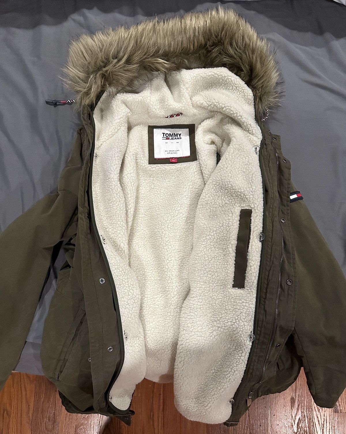 Tommy Hilfiger Tommy Hilfiger Sherpa Parka Size US M / EU 48-50 / 2 - 2 Thumbnail