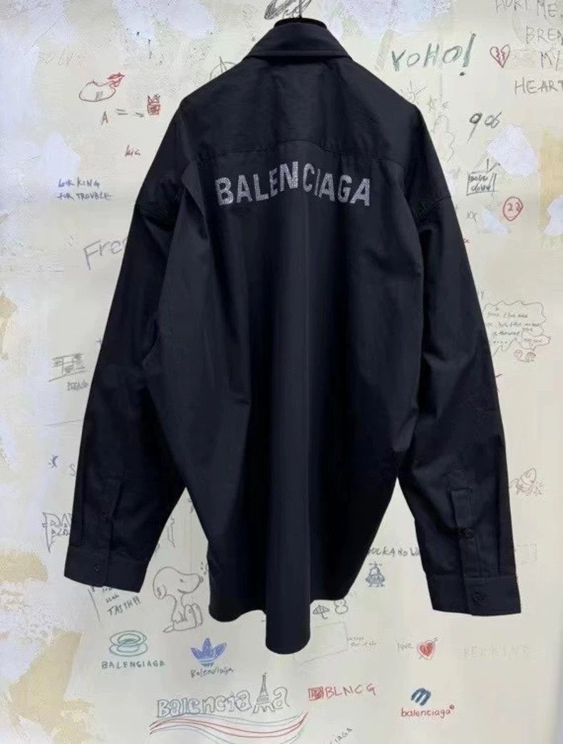 Balenciaga Balenciaga size 36 24ss rhinestone hot drill logo button sh Size US S / EU 44-46 / 1 - 6 Thumbnail
