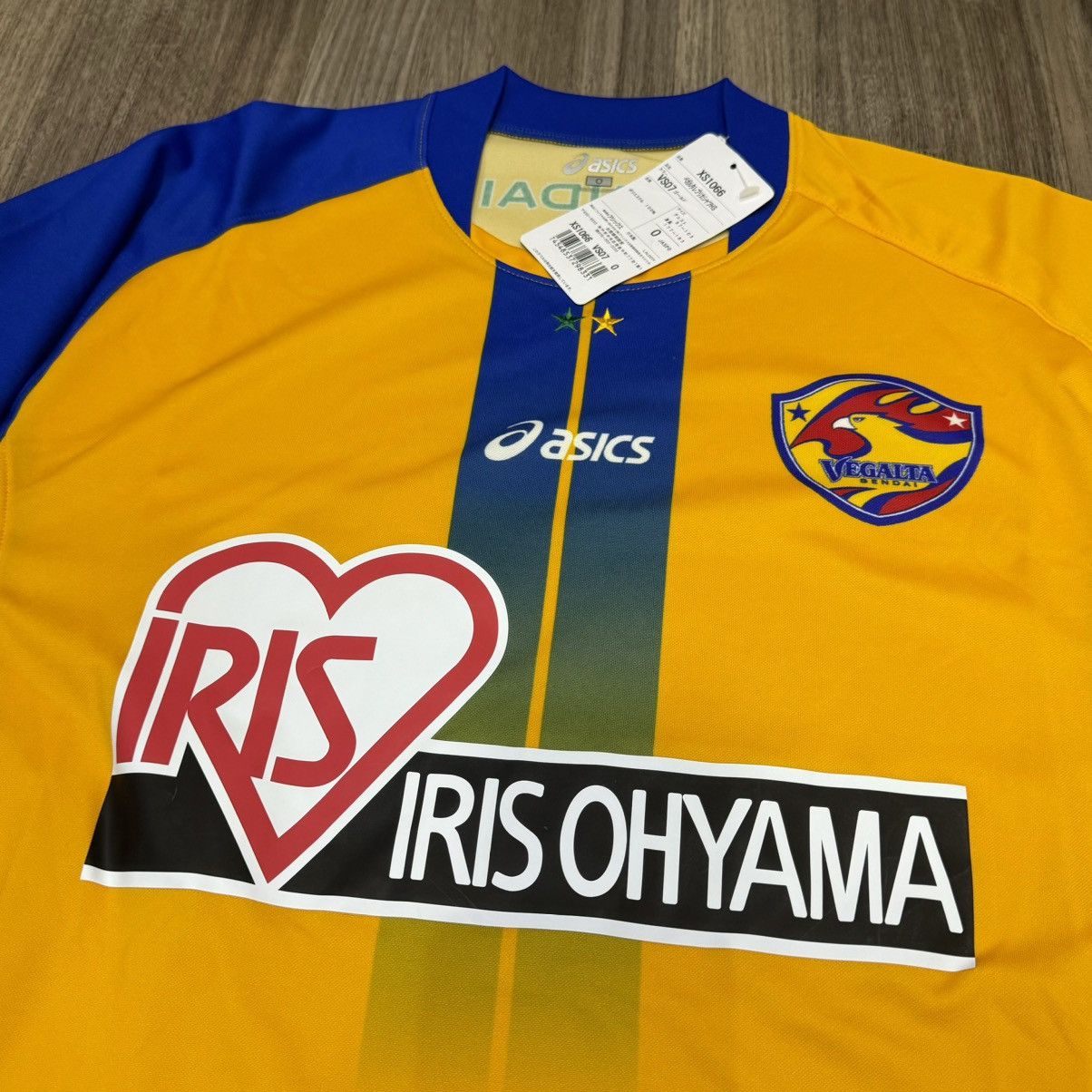 Sports Specialties Sendai Vegalta 09/10 home shirt Size US L / EU 52-54 / 3 - 3 Thumbnail