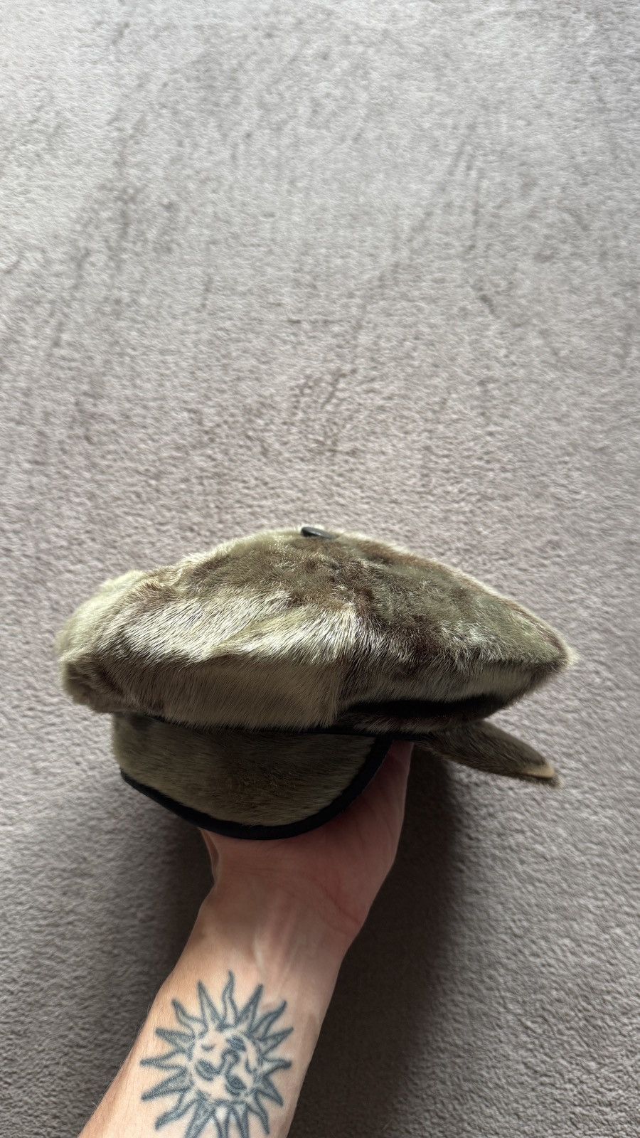 Vintage Rare Fur Leather Beretta Flat Hat margiela gucci ysl chanel Size ONE SIZE - 3 Thumbnail