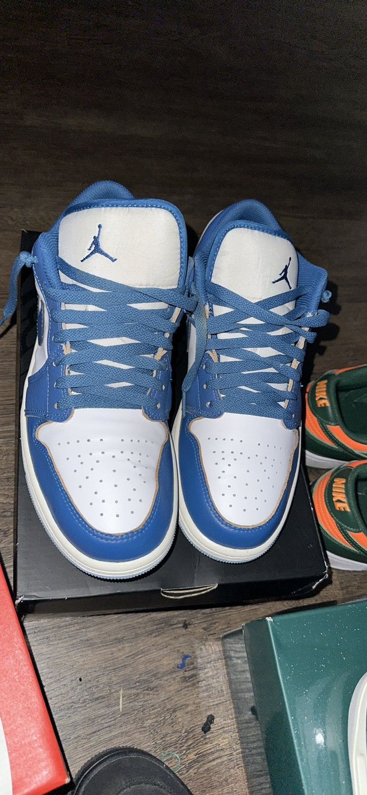 Jordan Brand Air Jordan 1 low se Size US 9 / EU 42 - 1 Thumbnail