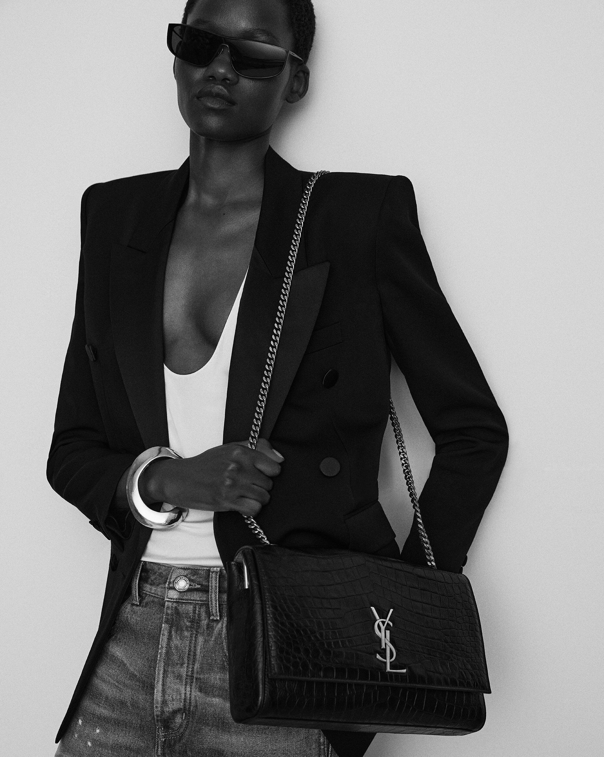Saint Laurent Paris o1s1wg110925 Size: OS / Reversible Kate Bag in Black Size ONE SIZE - 4 Thumbnail