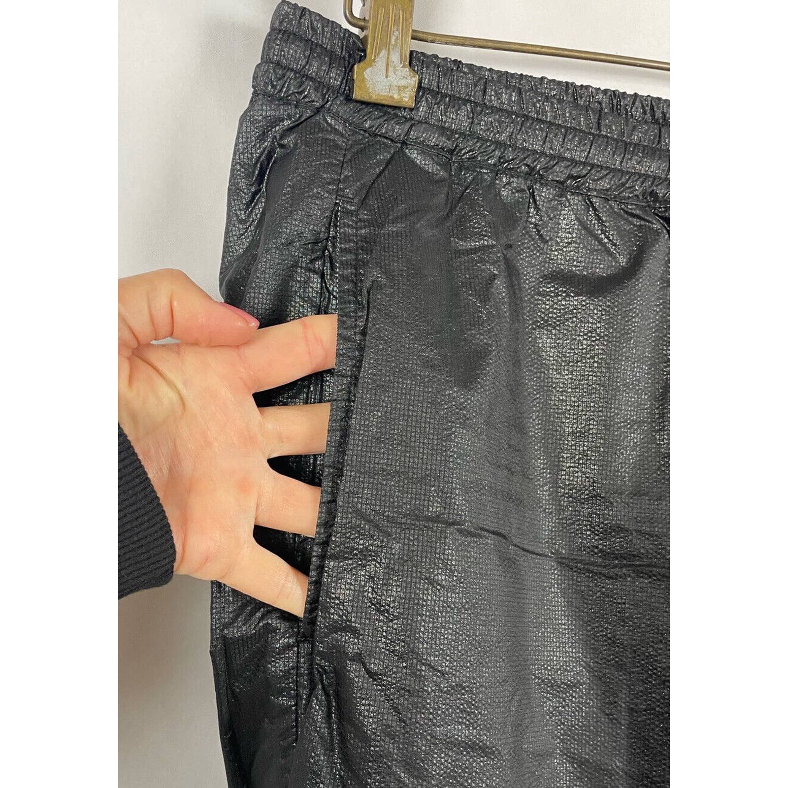 AFFXWRKS Affix Works Lightweight Nylon Track Pants Men’s S AFFXWRKS Size US 30 / EU 46 - 4 Thumbnail