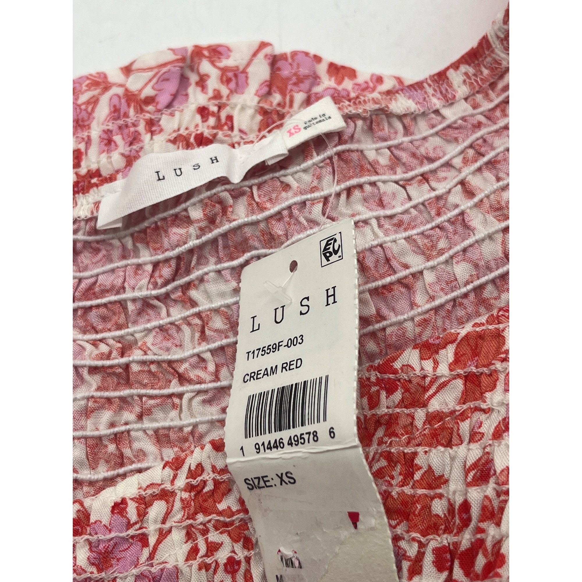 Other Lush Women’s Smocked Bodice Tie-sleeve Printed Blouse, Cream Size XS / US 0-2 / IT 36-38 - 6 Thumbnail