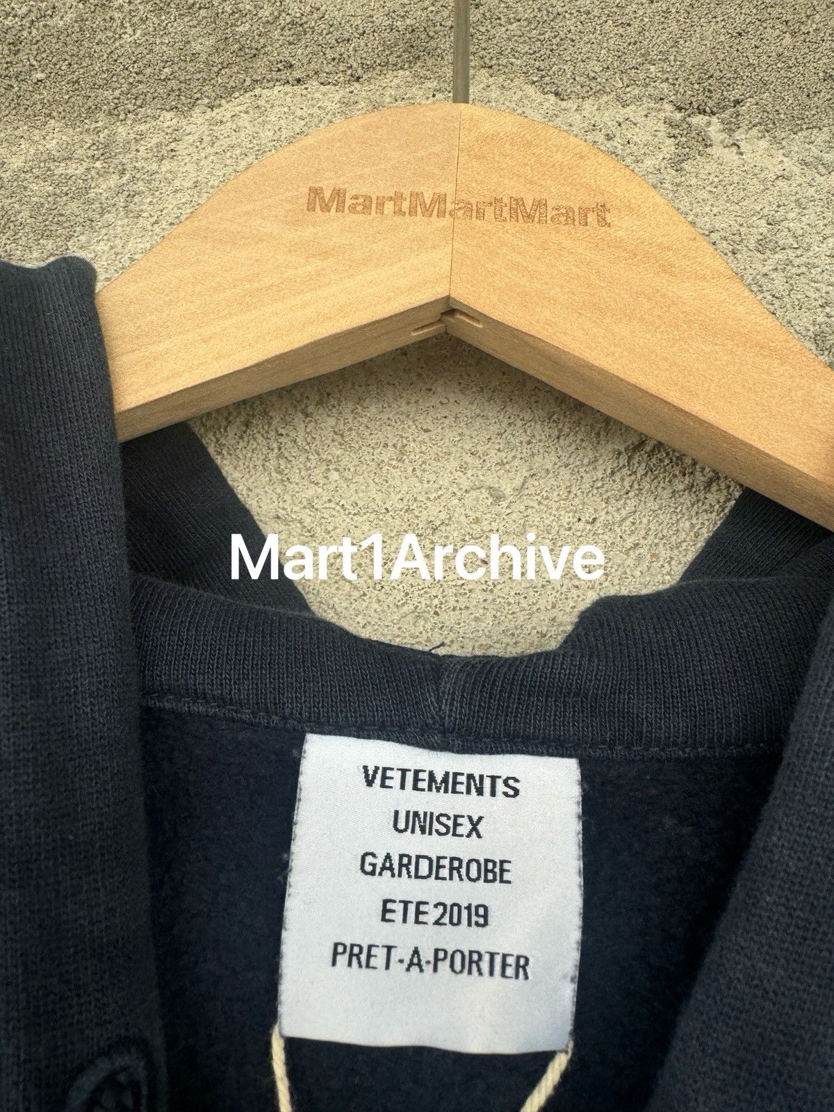 Vetements Vetements 19SS Elbow hollow out fist hoodie Size US XS / EU 42 / 0 - 5 Thumbnail