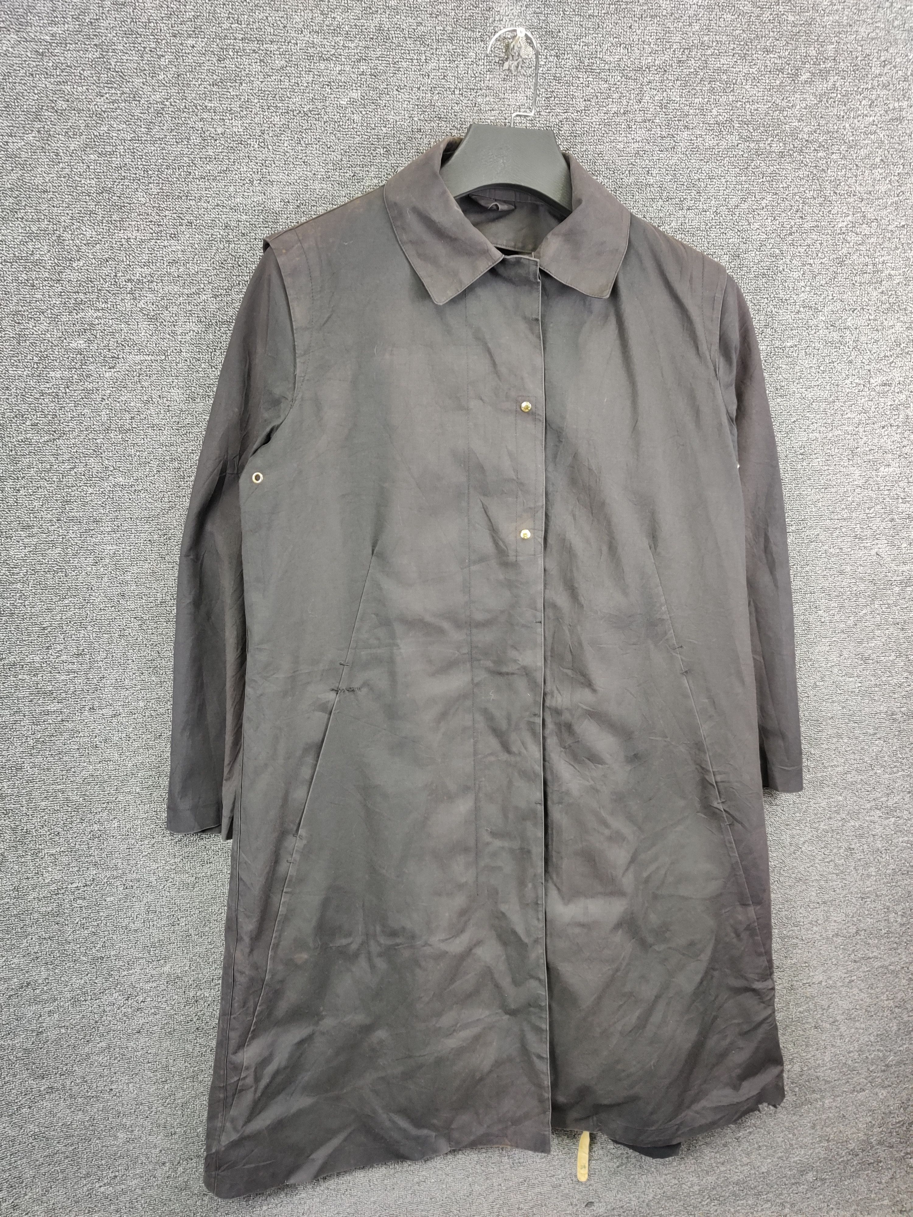 Louis Vuitton Louis Vuitton Mackintosh Trench Coat Rubberized Size US M / EU 48-50 / 2 - 4 Thumbnail