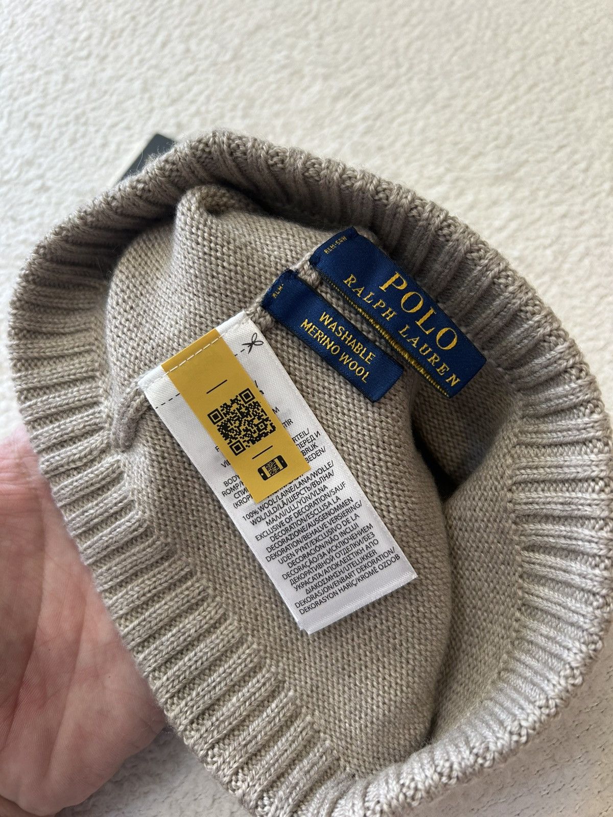 Polo Ralph Lauren Polo Ralph Lauren Signature Pony Merino Wool Beanie Hat BNWT Size ONE SIZE - 8 Thumbnail