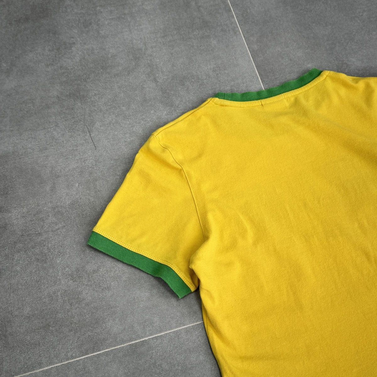 Nike Vintage Nike Brazil Brasil Women T-Shirt Size M Size M / US 6-8 / IT 42-44 - 15 Thumbnail