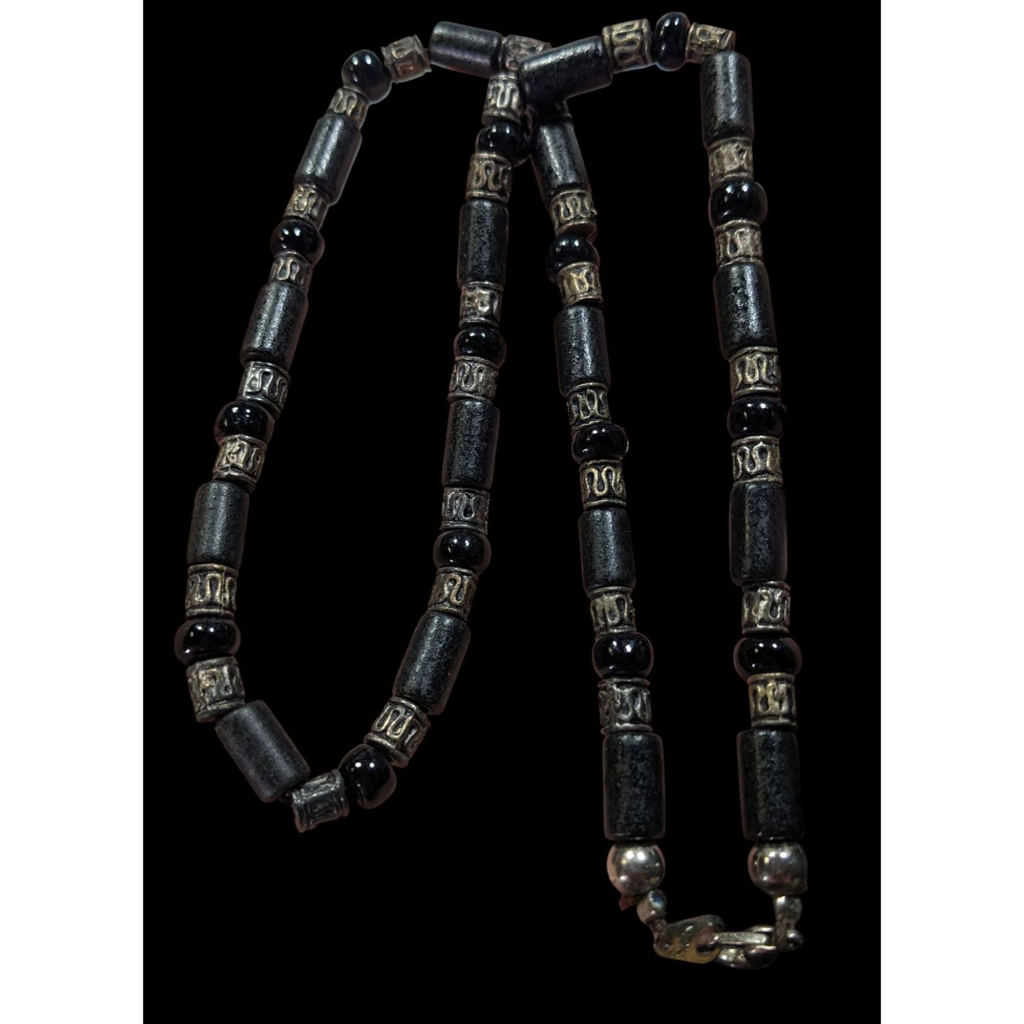Other Vintage 90s Black And Silver Tone Beaded Necklace Size ONE SIZE - 3 Thumbnail