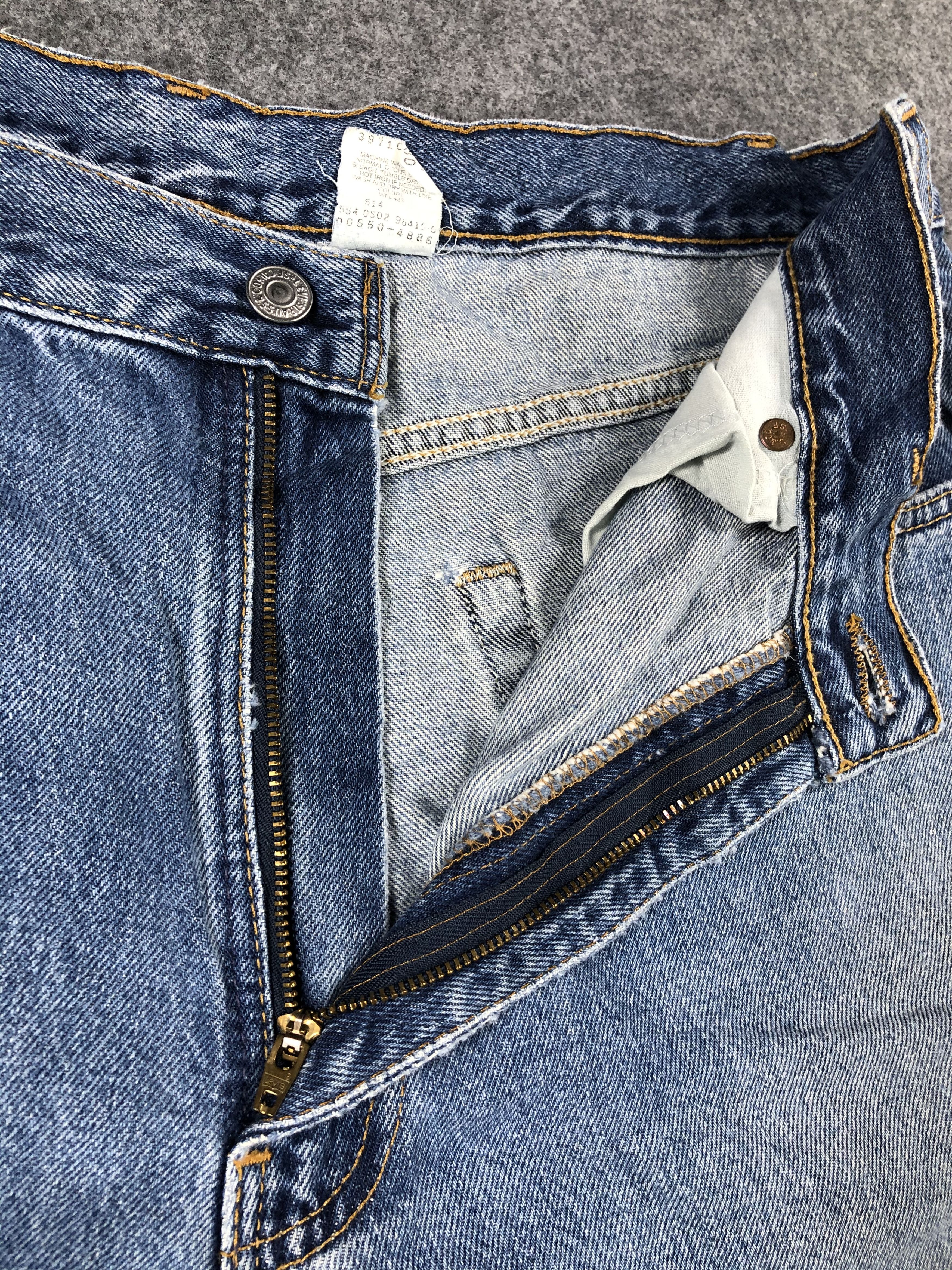 Levi's × Vintage Vintage Levis Jeans Lot 550-JM704 Size US 35 - 9 Thumbnail