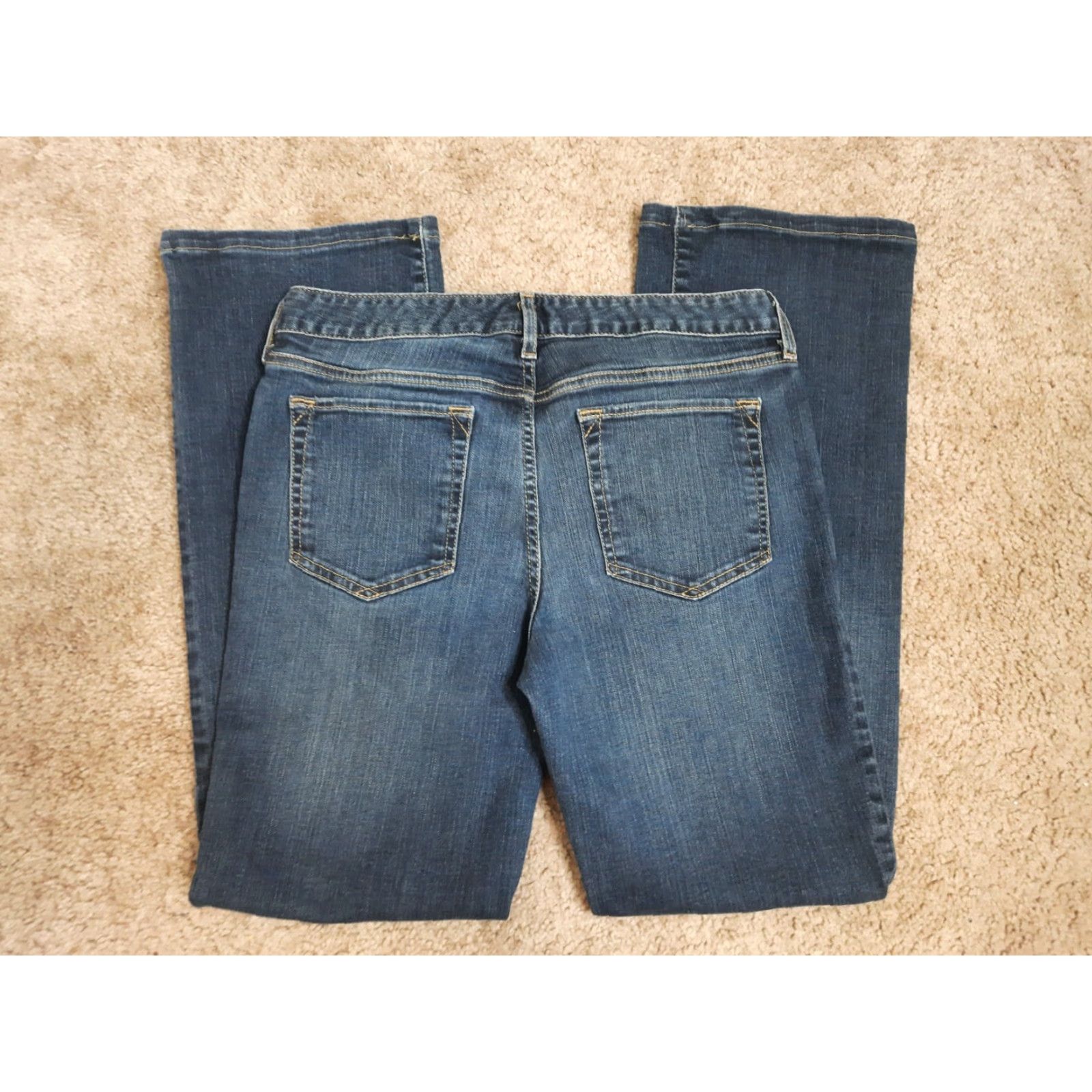 Eddie Bauer Eddie Bauer Women's Jeans Truly Straight Bootcut Dark Wash Stretch Denim 8 30x28 Blue Boots? Size 30" / US 8 / IT 44 - 7 Thumbnail