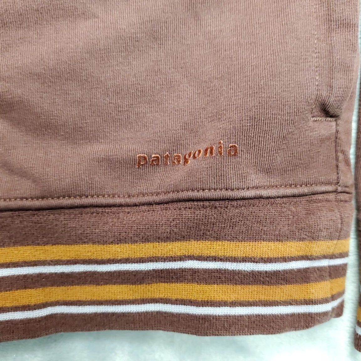 Patagonia Patagonia Jacket Womens L Maroon Lightweight Full Zip Hooded Gorp Comfy Stretch Nature Outdoor Zip Embroidered Logo Casual Womens Size L / US 10 / IT 46 - 3 Thumbnail