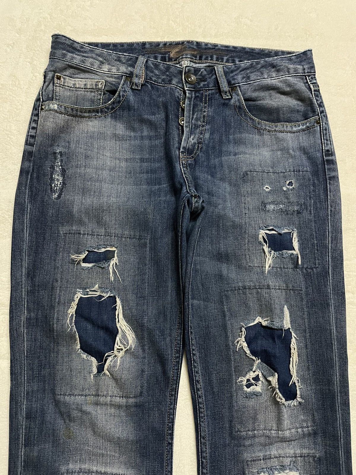 Japanese Brand Vintage Colin’s Distress Ripped Denim Jeans Size US 33 - 2 Thumbnail