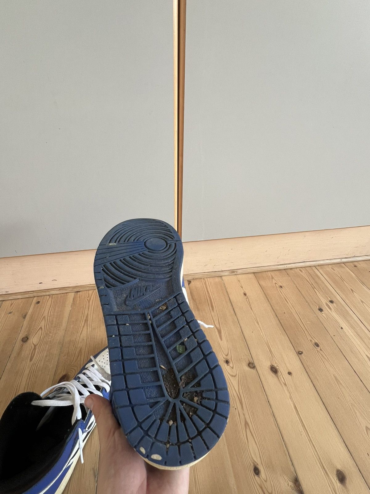 Jordan Brand Jordan 1 game royal high og Size US 10.5 / EU 43-44 - 7 Thumbnail