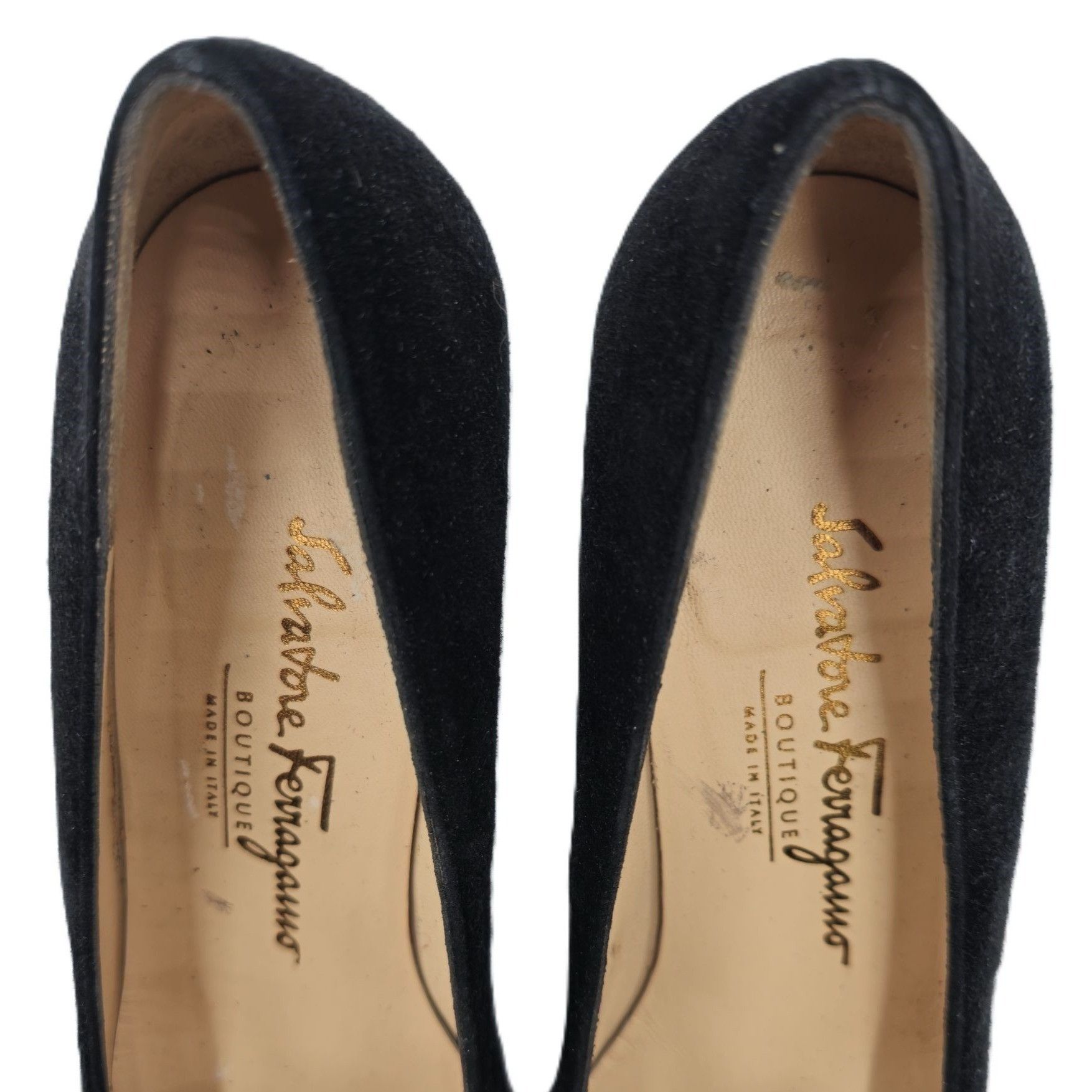 Salvatore Ferragamo Vintage Salvatore Ferragamo Italy Black Suede Pump Women 8.5 Size US 8.5 / IT 38.5 - 5 Thumbnail