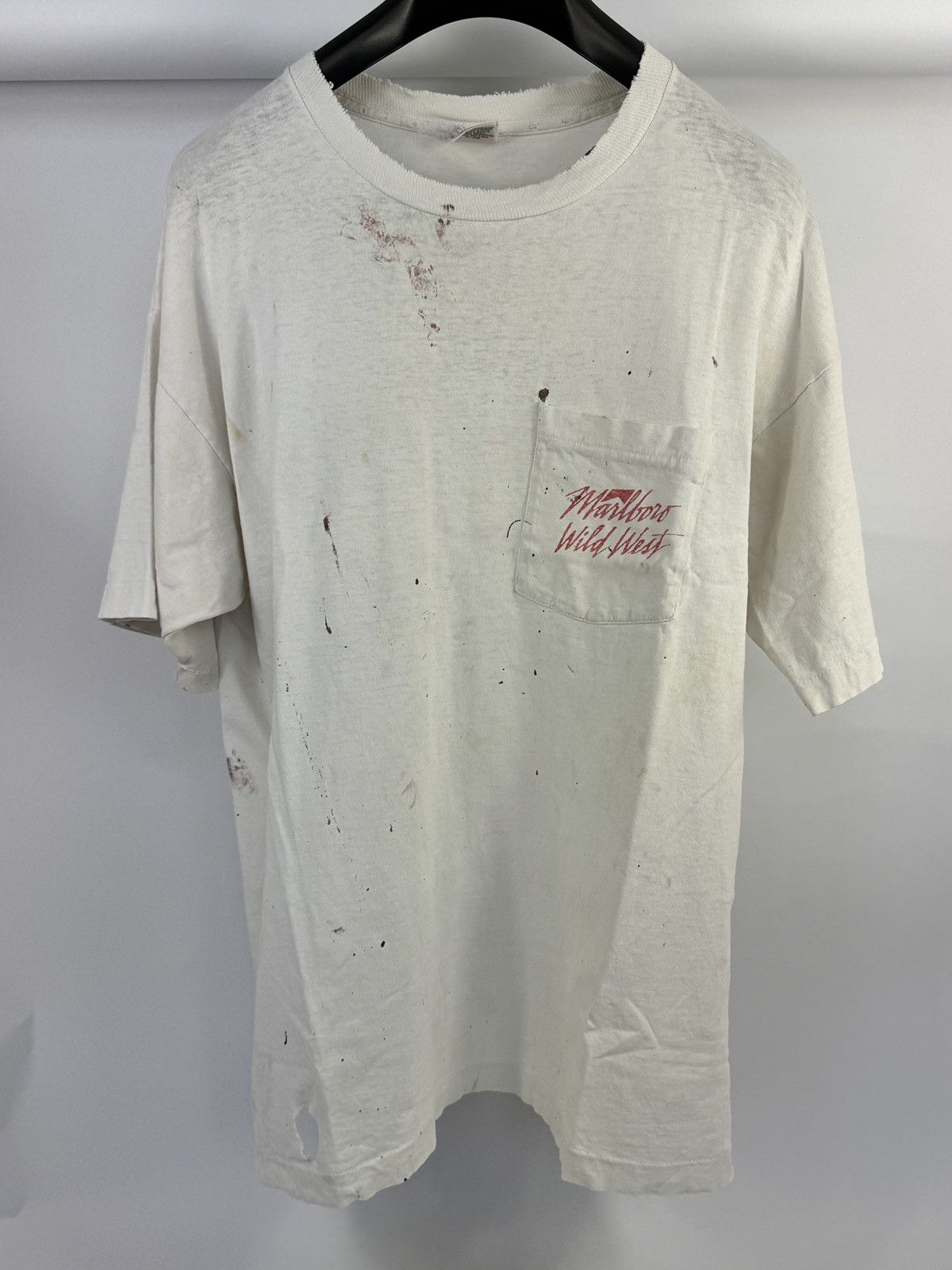 Vintage MARLBORO WILD WEST 1990s VINTAGE T-SHIRT Size US L / EU 52-54 / 3 - 1 Thumbnail