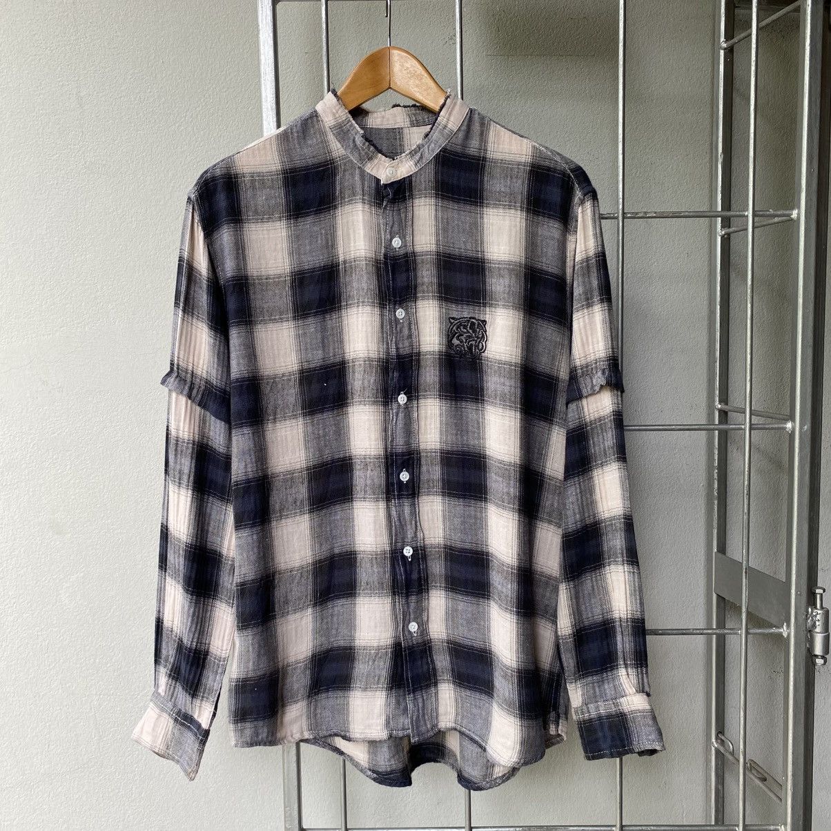 Balmain BALMAIN Gray-Black Plaid Ruffle Sleeve Shirt Size M / US 6-8 / IT 42-44 - 1 Thumbnail