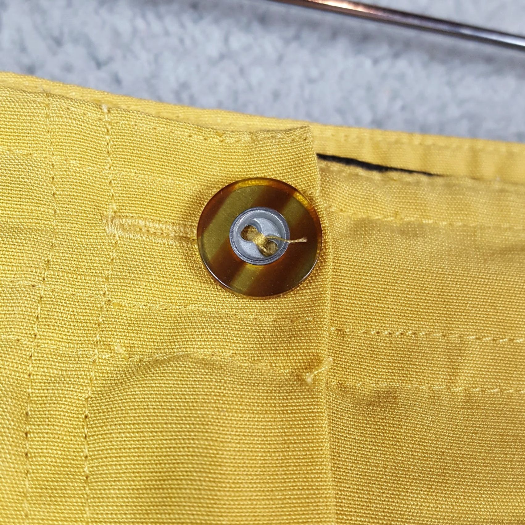 Vintage Y2K Yellow Breathable Linen Golf Chinos Size 14 Preppy Tennis Bermuda Shorts VTG Size 36" / US 14 / IT 50 - 3 Thumbnail