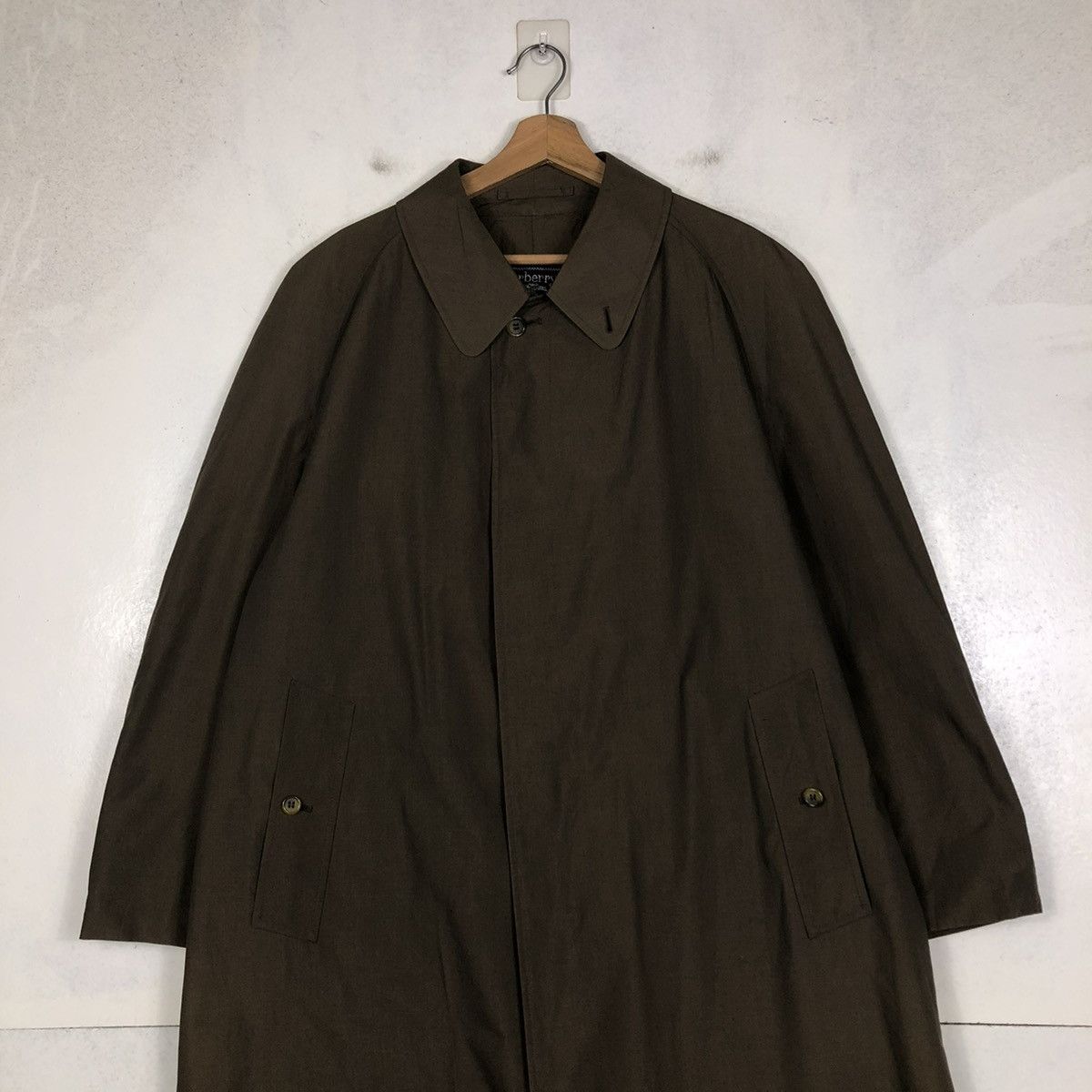 Burberry 📌VINTAGE FLY COATS LONG JACKET BURBERRY MADE IN ENGLAND Size US M / EU 48-50 / 2 - 6 Thumbnail
