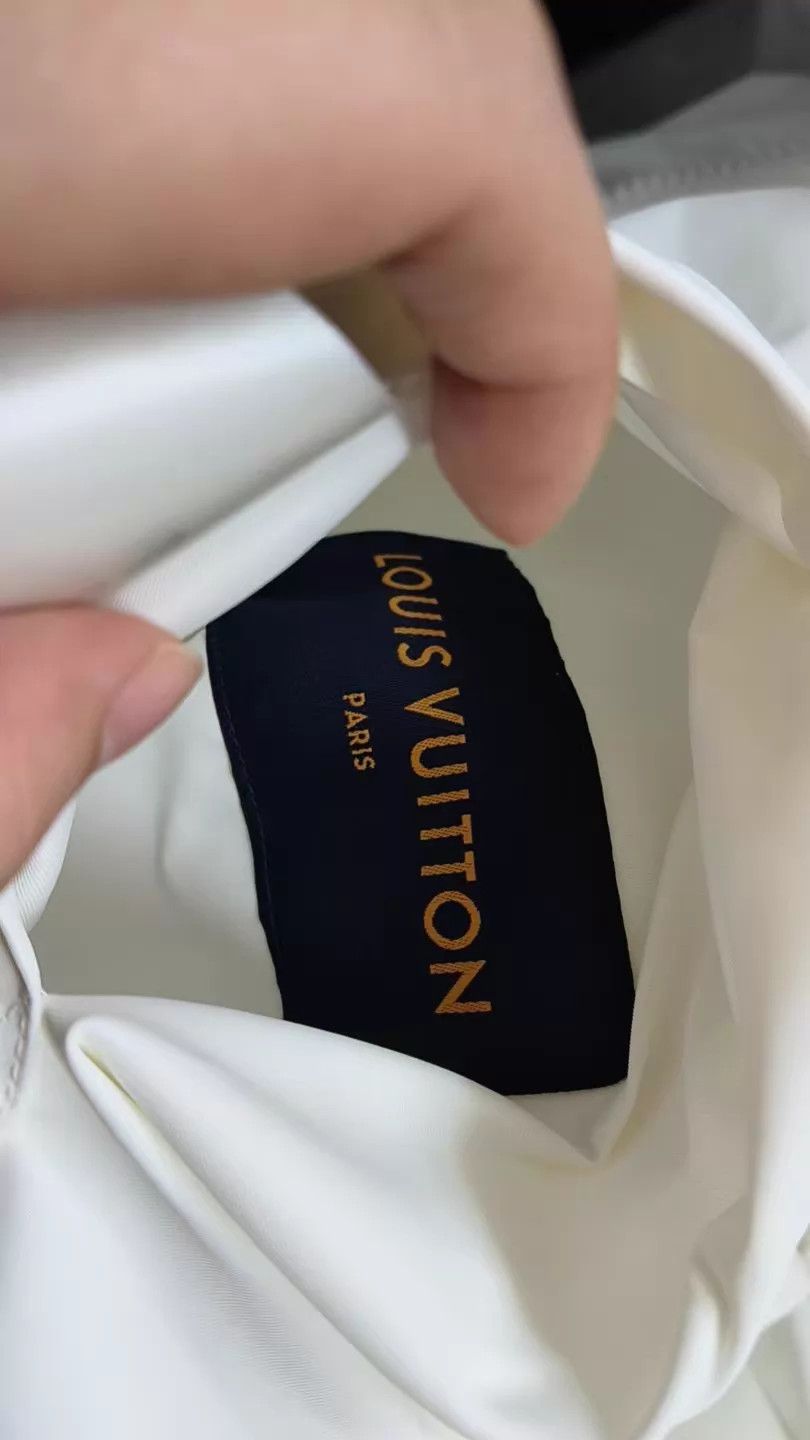 Louis Vuitton LV white shell jacket 46 Size US S / EU 44-46 / 1 - 2 Thumbnail