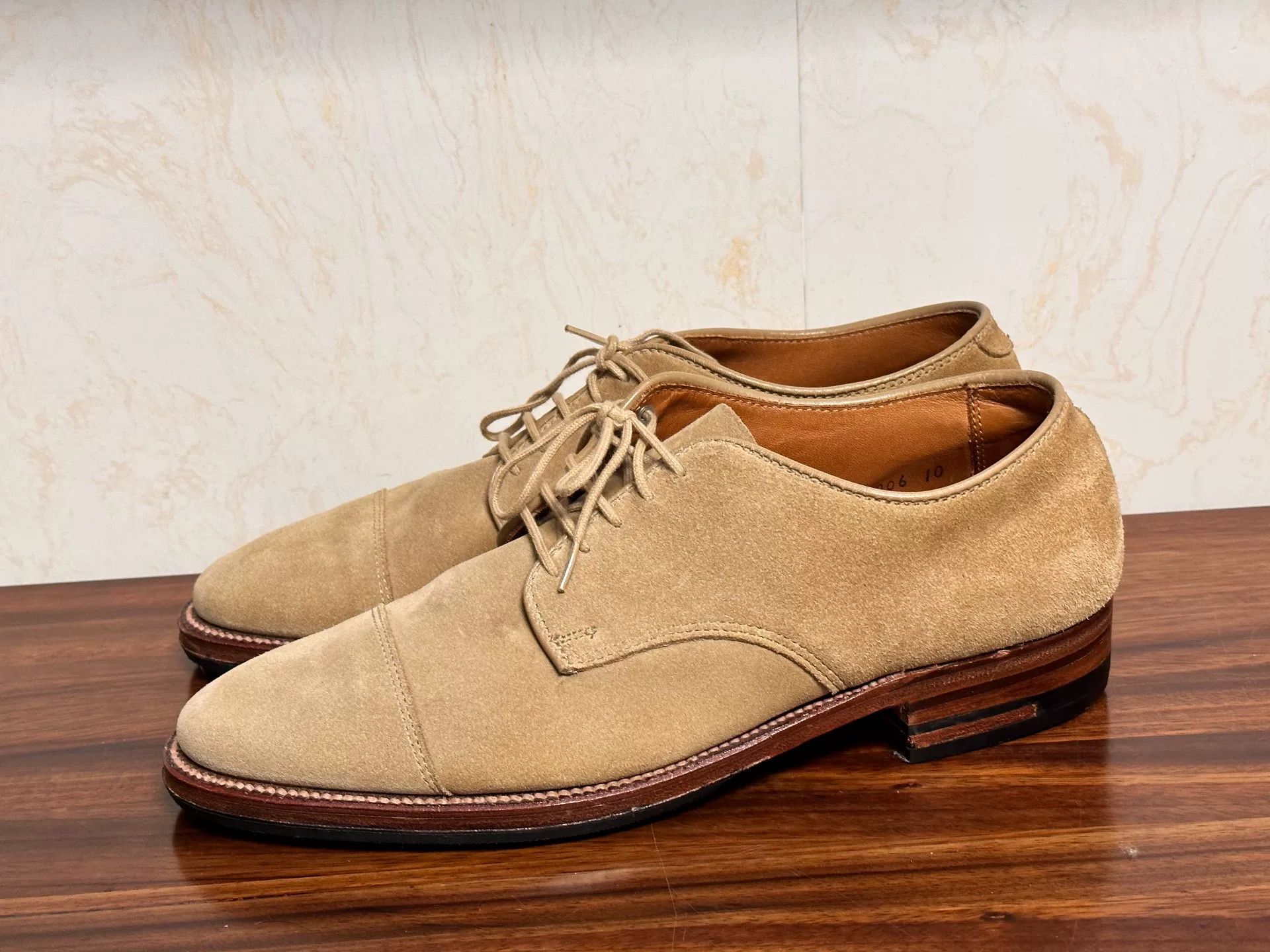 Alden Alden Suede Dover 95731F Size US 7.5 / EU 40-41 - 1 Thumbnail