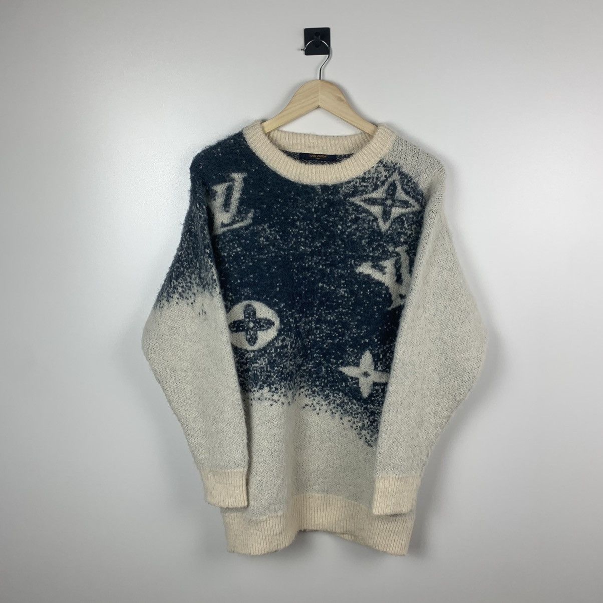 Louis Vuitton Louis Vuitton Wool Sweater Size S Made in Italy Size US S / EU 44-46 / 1 - 1 Thumbnail