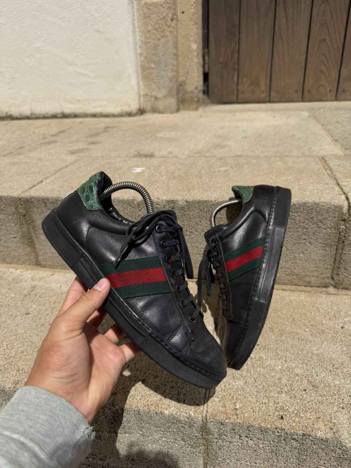 Gucci Gucci Ace Leather Luxury Low-Top Sneakers Hype Rare Old Mone Size US 8 / IT 38 - 1 Thumbnail