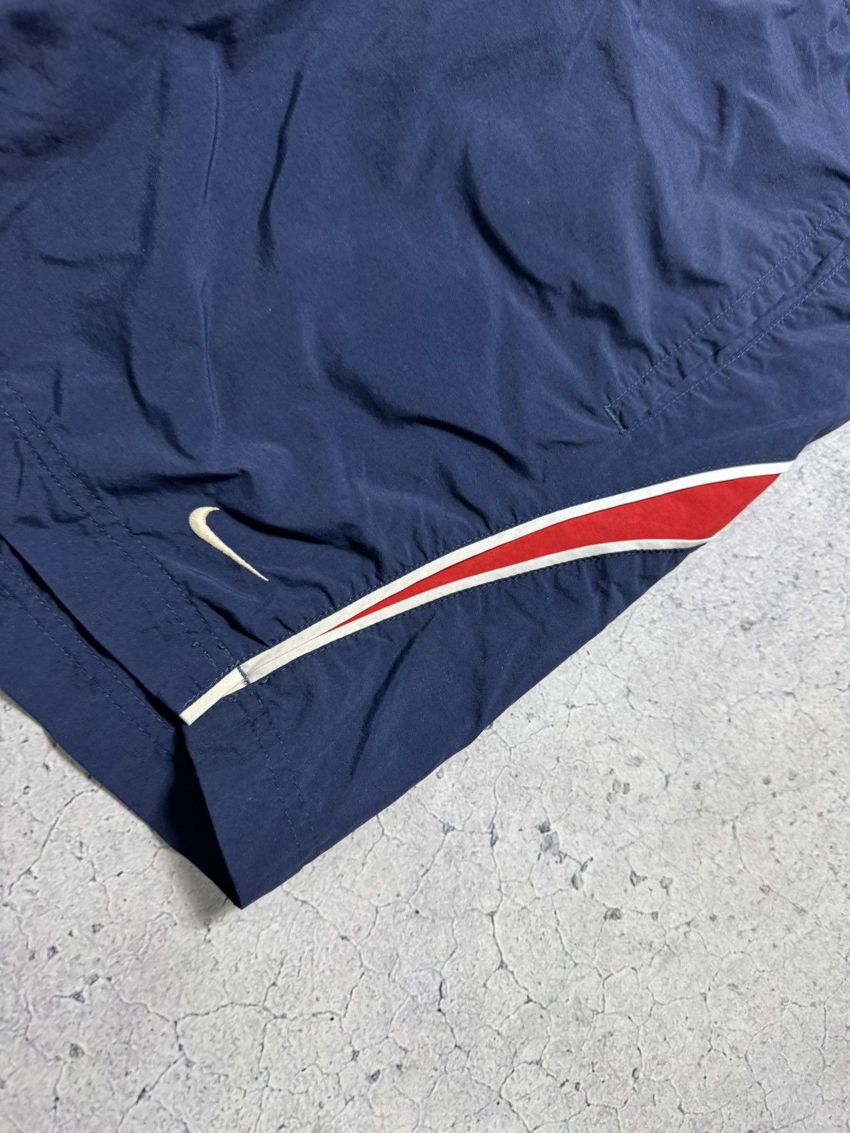 Nike × Vintage Vintage Nike Drill Shorts Nylon Y2K Swoosh Size US 34 / EU 50 - 3 Thumbnail