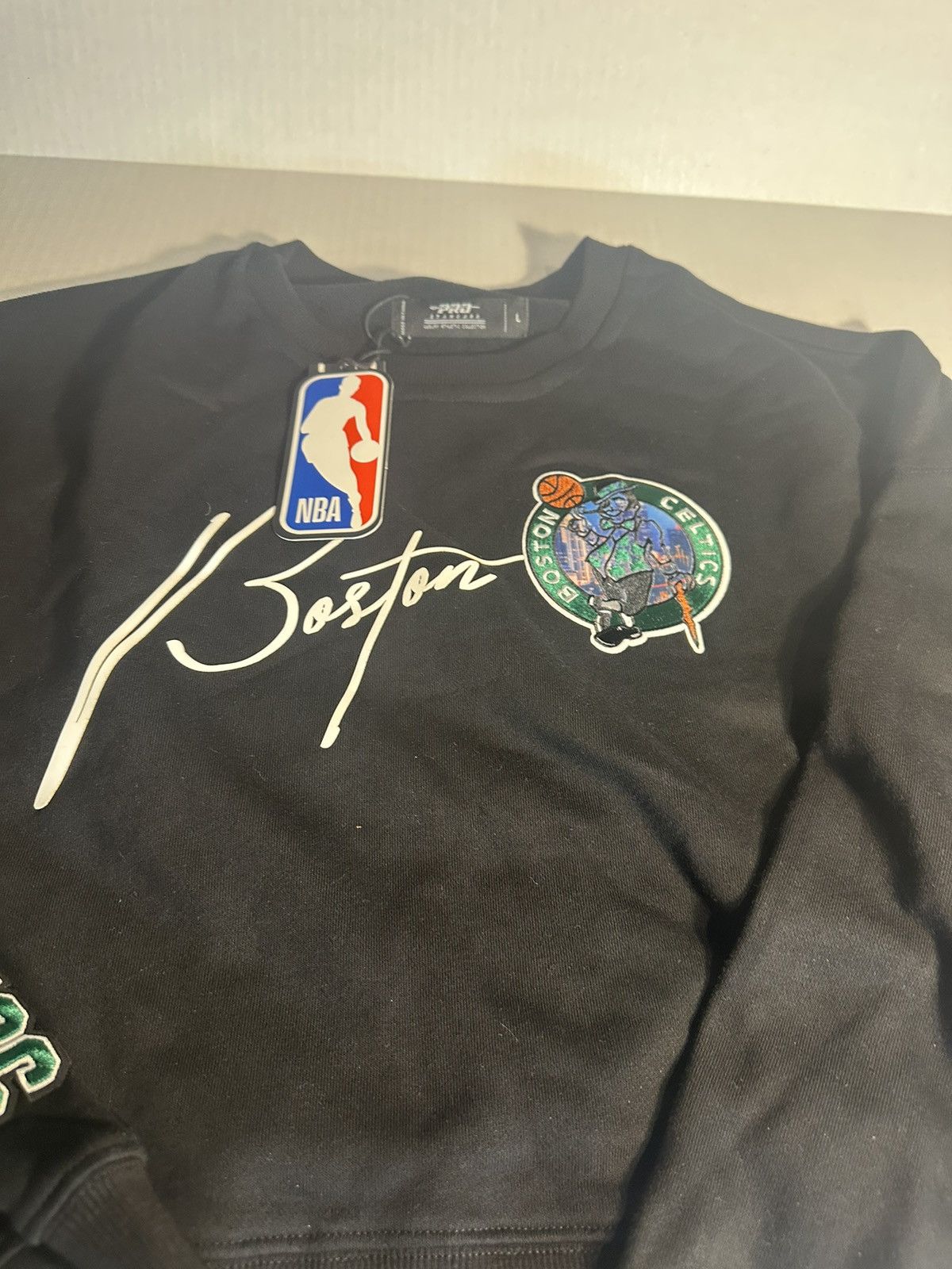 Pro Standard Women’s Boston Celtics Sweatshirt Size L / US 10 / IT 46 - 2 Thumbnail
