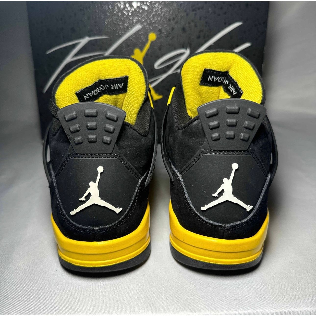 Jordan Brand × Nike Size 8 - Nike Air Jordan 4 Retro Thunder 2023 Men's Shoes Size US 8 / EU 41 - 5 Thumbnail