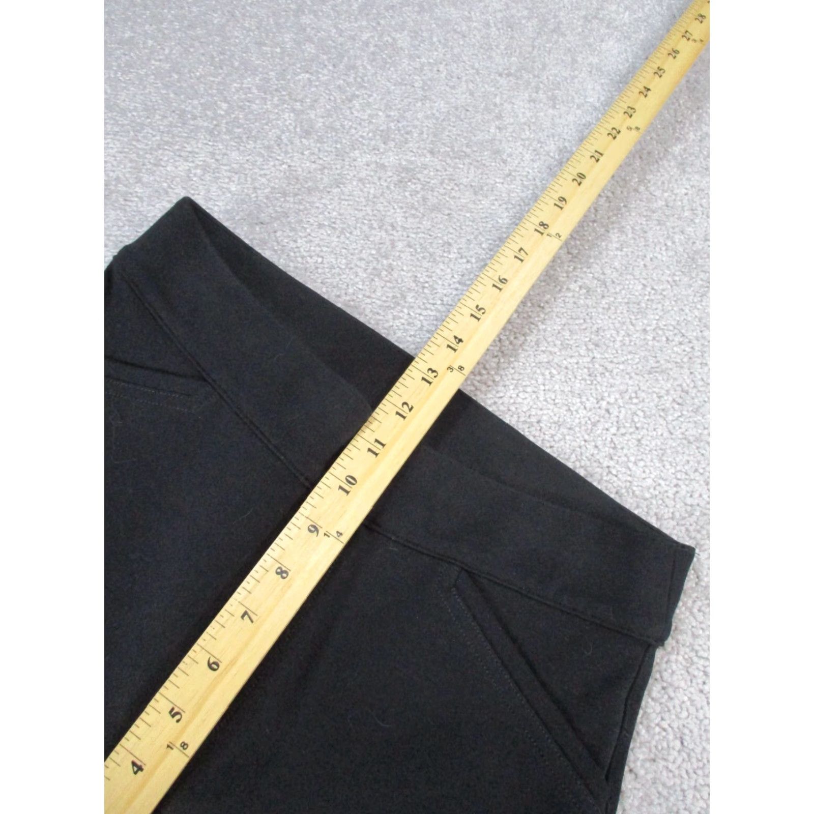 Spanx Spanx Leggings Womens Medium Black Ponte Size 32" / US 10 / IT 46 - 5 Thumbnail