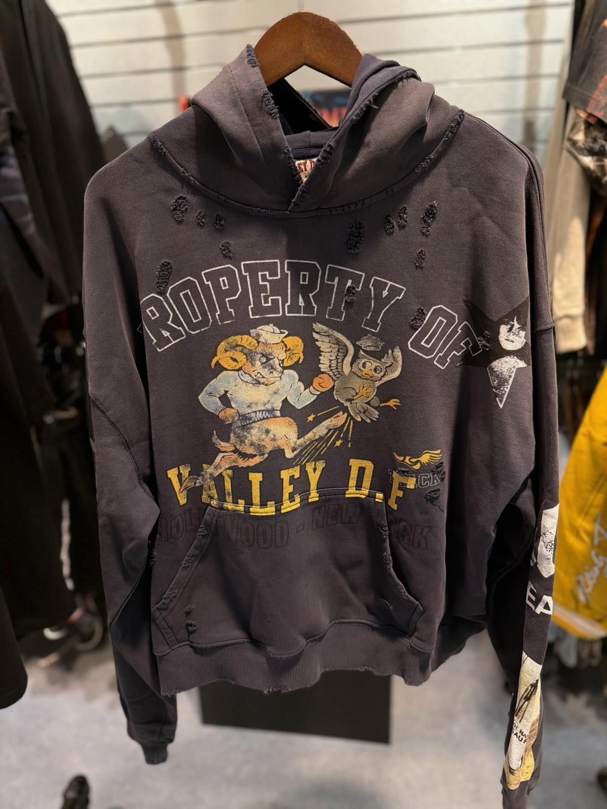 Vale XL - Vale Zip Up Black DEPT Hoodie Authentic Valley Size US XL / EU 56 / 4 - 3 Thumbnail