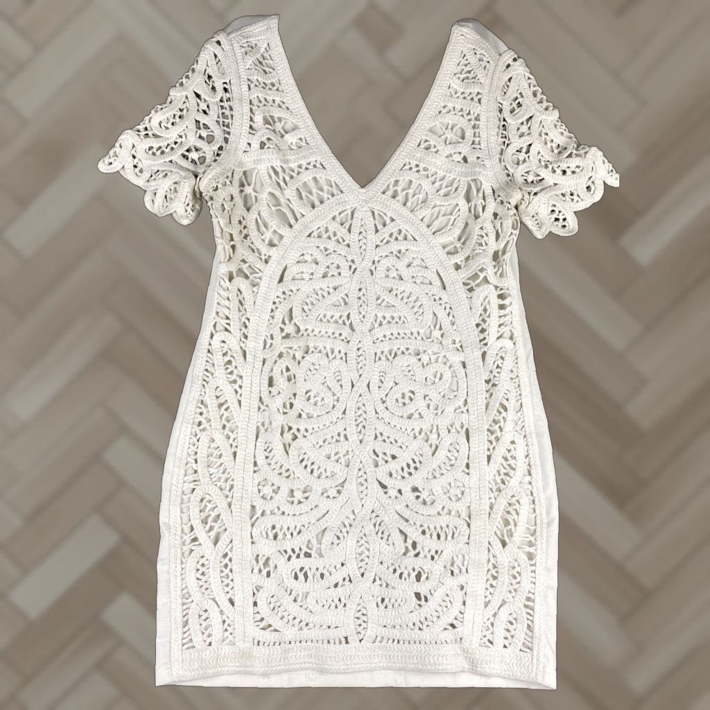 French Connection Women's Dress White Size 12 V neck Mini