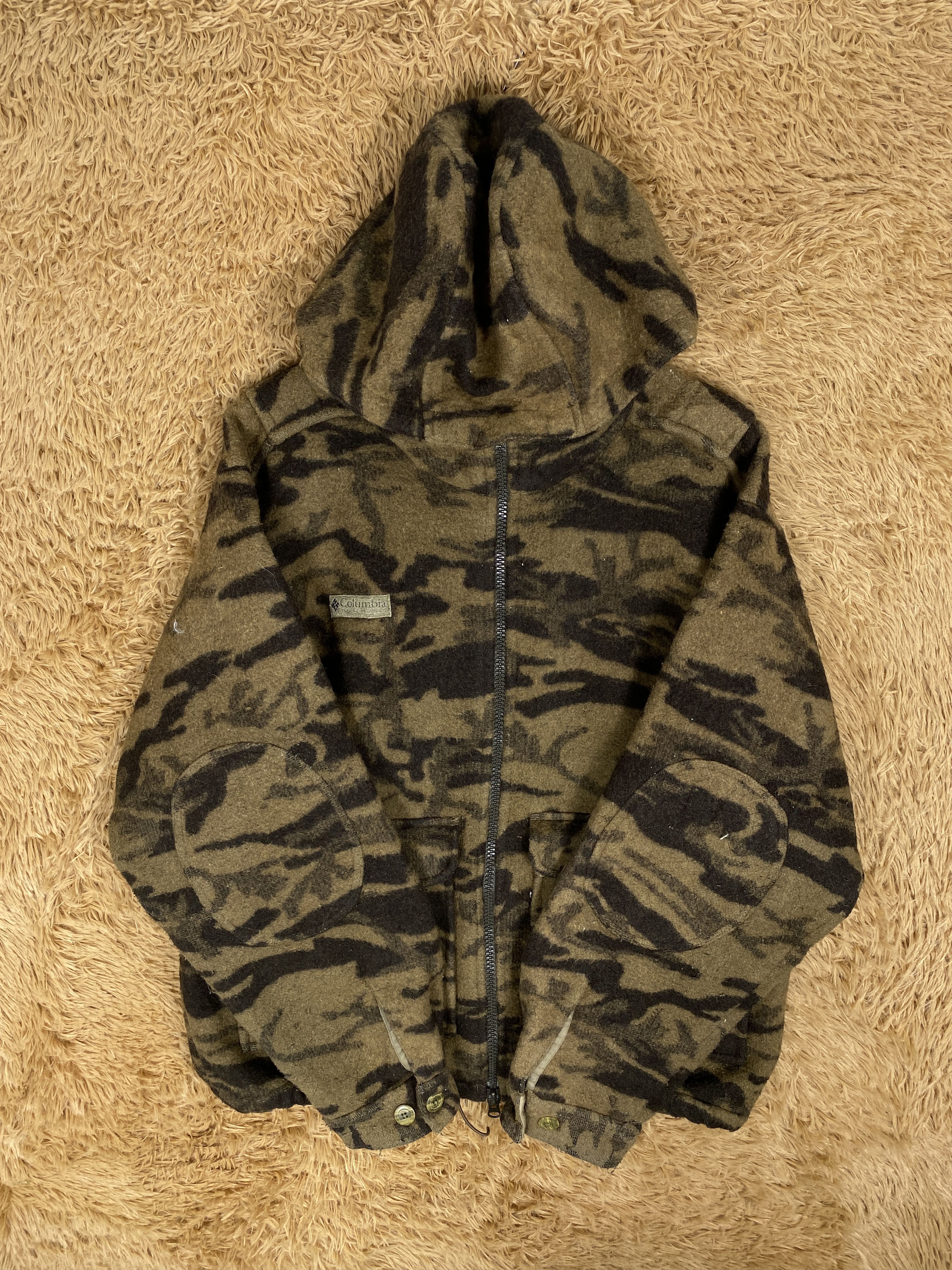 Columbia Vintage Colombia Shrimp Camouflage Sweater Sweatshirt J2314 Size US L / EU 52-54 / 3 - 5 Thumbnail