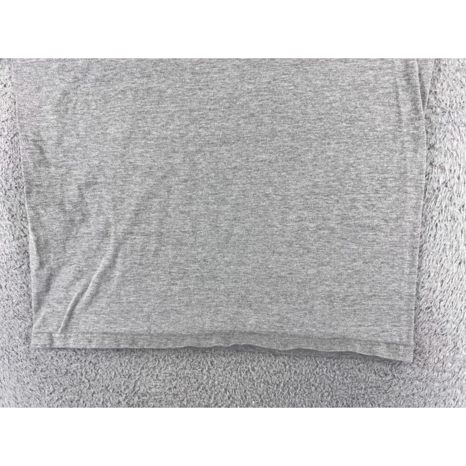 The North Face VINTAGE (no, it's not vintage) The North Face Shirt Men Small Gray Short Sleeve Crew Neck Cotton Blend Size US S / EU 44-46 / 1 - 5 Thumbnail
