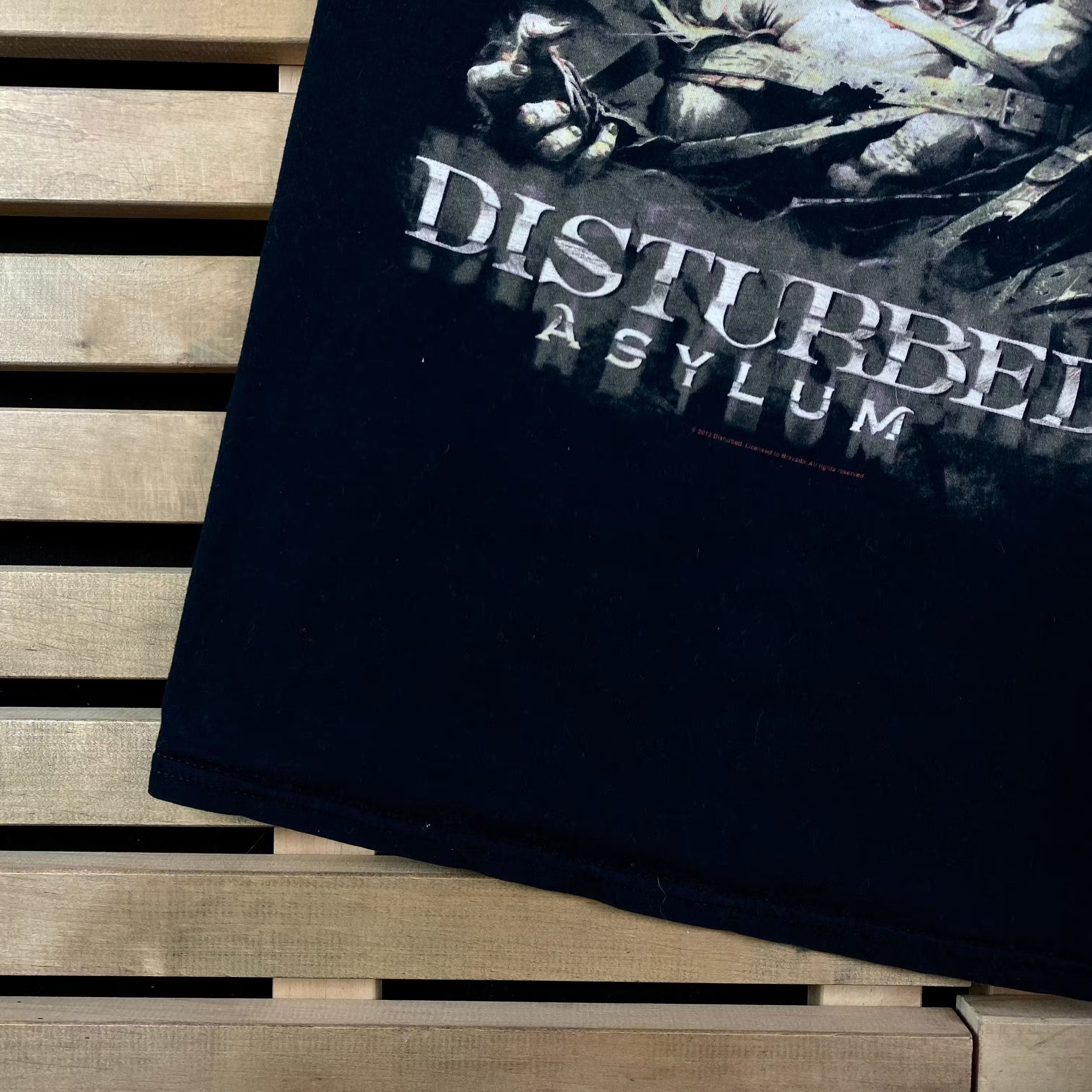 Band Tees Men’s Rock T-Shirt Tour Disturbed Asylum Vintage Size L Size US L / EU 52-54 / 3 - 3 Thumbnail