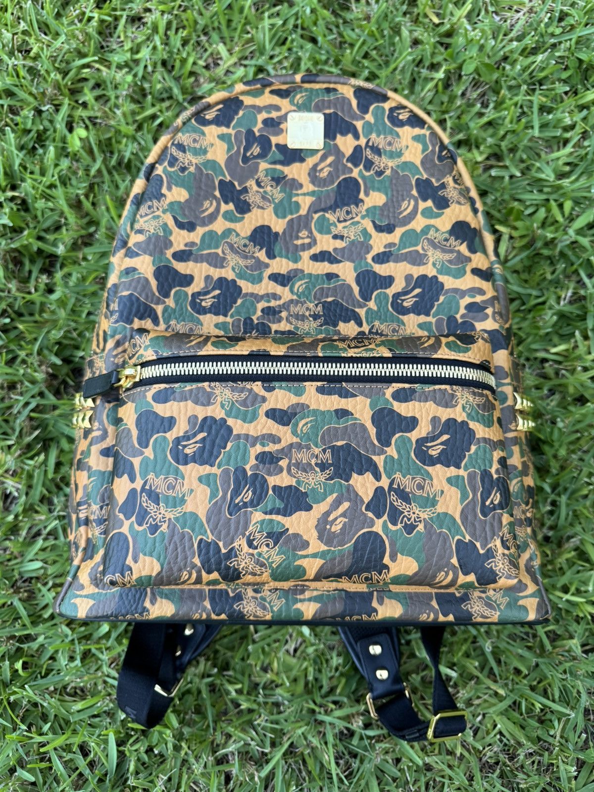 Bape × MCM MCM & BAPE Stark Visetos Camo Backpack *MINT* Size ONE SIZE - 7 Thumbnail