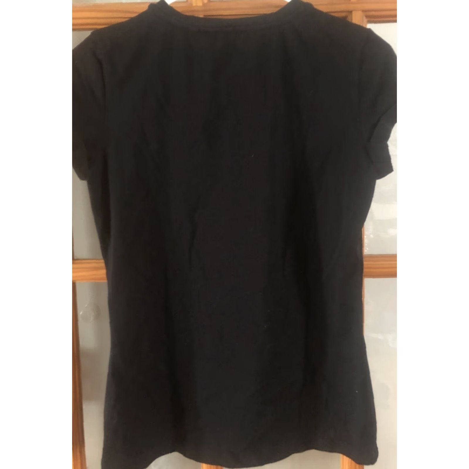 Guess GUESS T-Shirt Womens M Black Heart Logo Graphic Tee Top Size M / US 6-8 / IT 42-44 - 4 Thumbnail