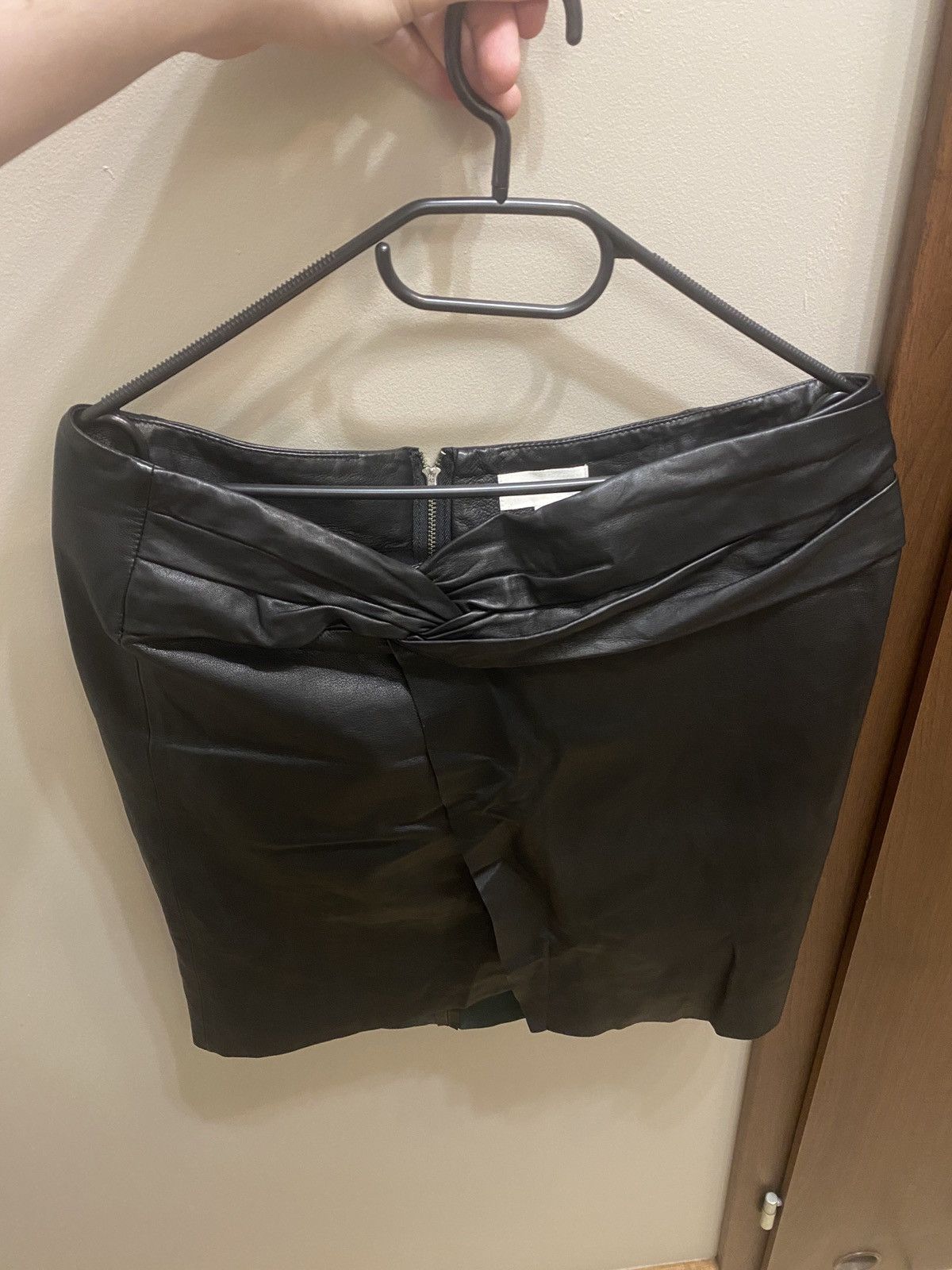Helmut Lang Helmut lang lamb skin Luxury skirt Size 30" / US 8 / IT 44 - 1 Thumbnail