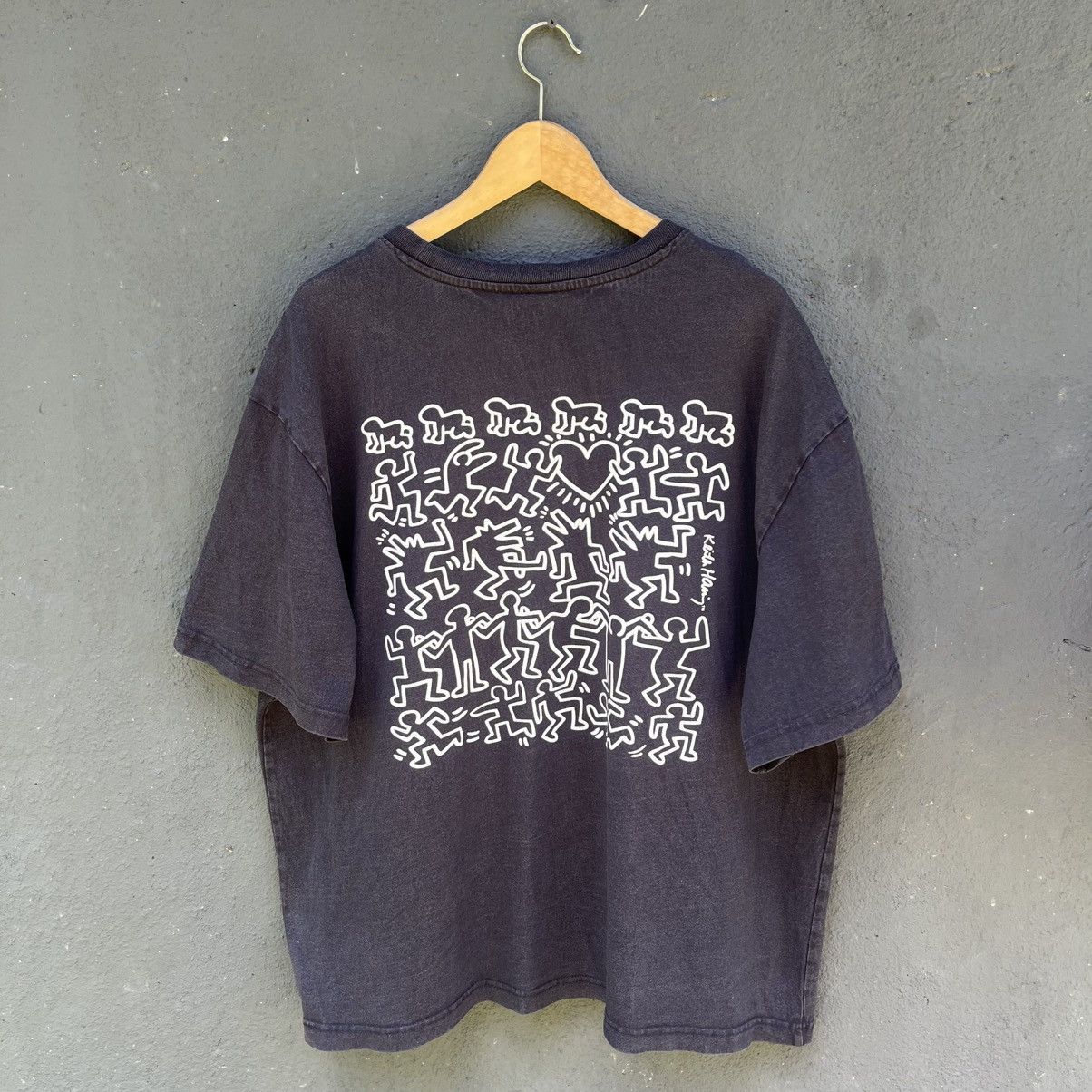 Keith Haring Thrashed Faded Vintage Keith Haring Erd Grunge Tee Size US XL / EU 56 / 4 - 1 Thumbnail