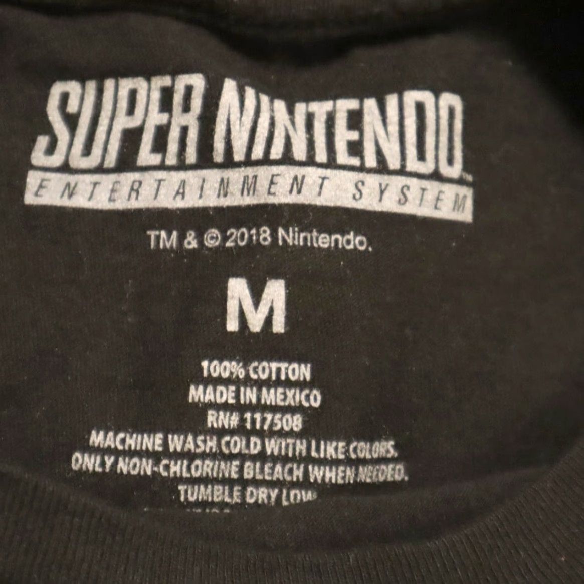 Nintendo Super Nintendo Controller Ombre Solid T-Shirt Black Men's M Size US M / EU 48-50 / 2 - 4 Thumbnail