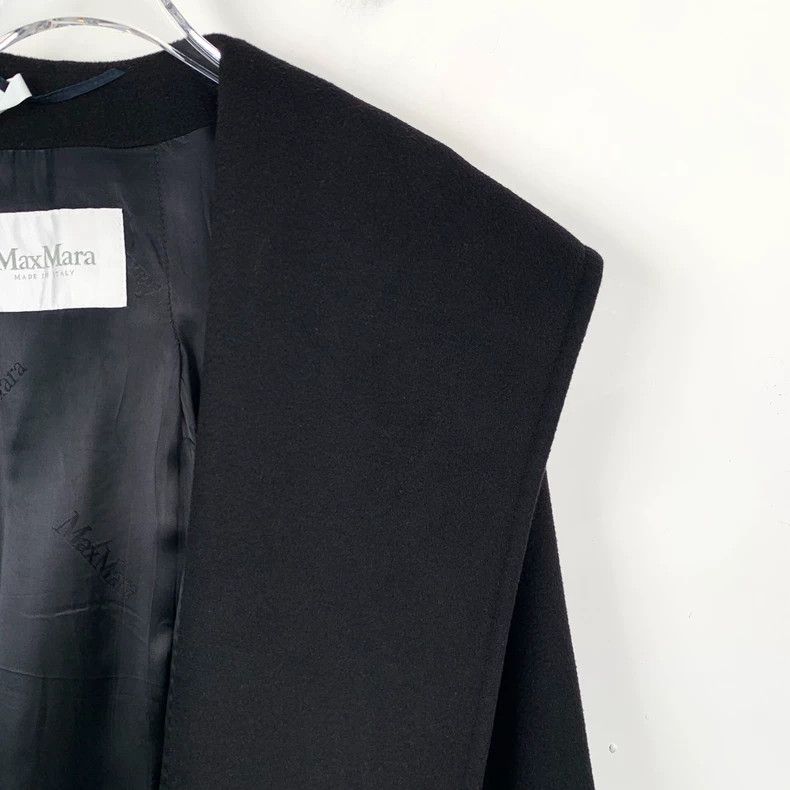Max Mara Max Mara Black lapel hooded belt cashmere coat Size M / US 6-8 / IT 42-44 - 3 Thumbnail