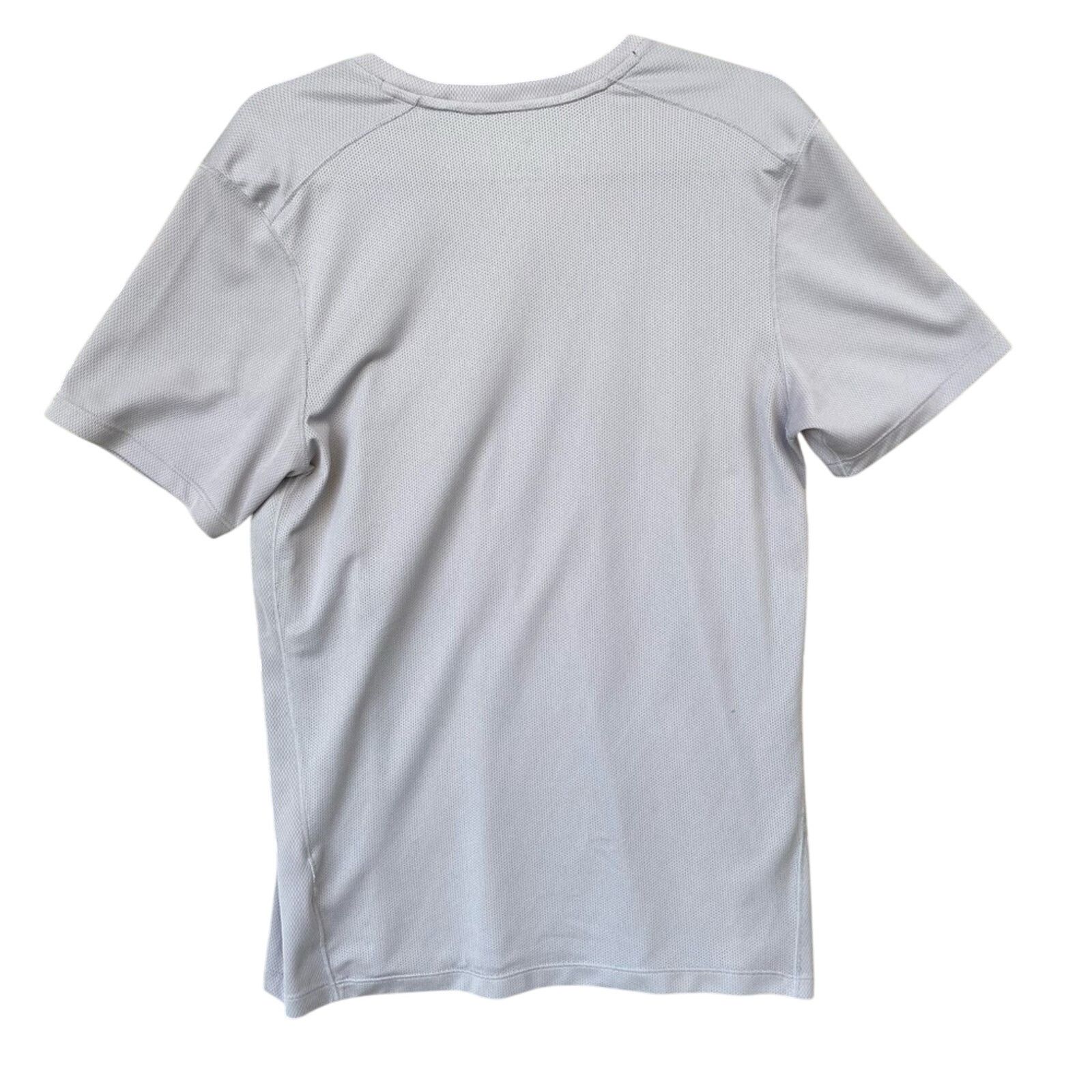 Nike Nike Womens Medium Dri Fit Short Sleeve Athletic Tee Size M / US 6-8 / IT 42-44 - 2 Thumbnail