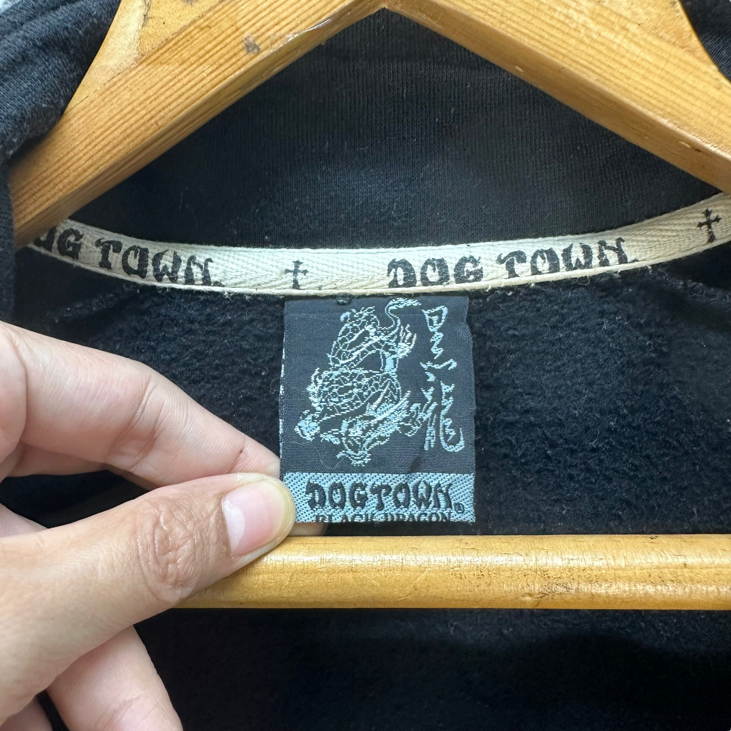 Dogtown DOGTOWN BLACK DRAGON GRAPHICS SWEATER JACKET #8190-210 Size US XL / EU 56 / 4 - 12 Thumbnail