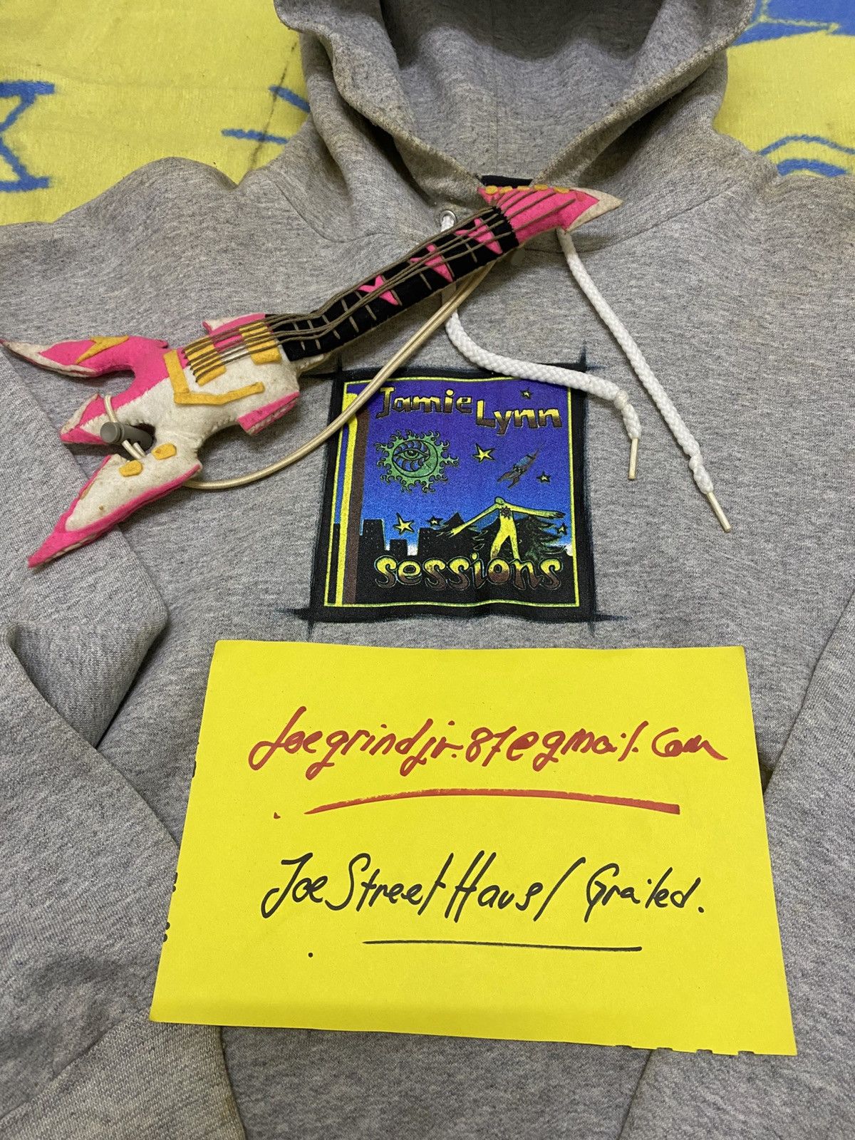 Sessions × Vintage Vintage SESSIONS Streetwear X JAMIE LYNN Hoodie Size US L / EU 52-54 / 3 - 21 Thumbnail